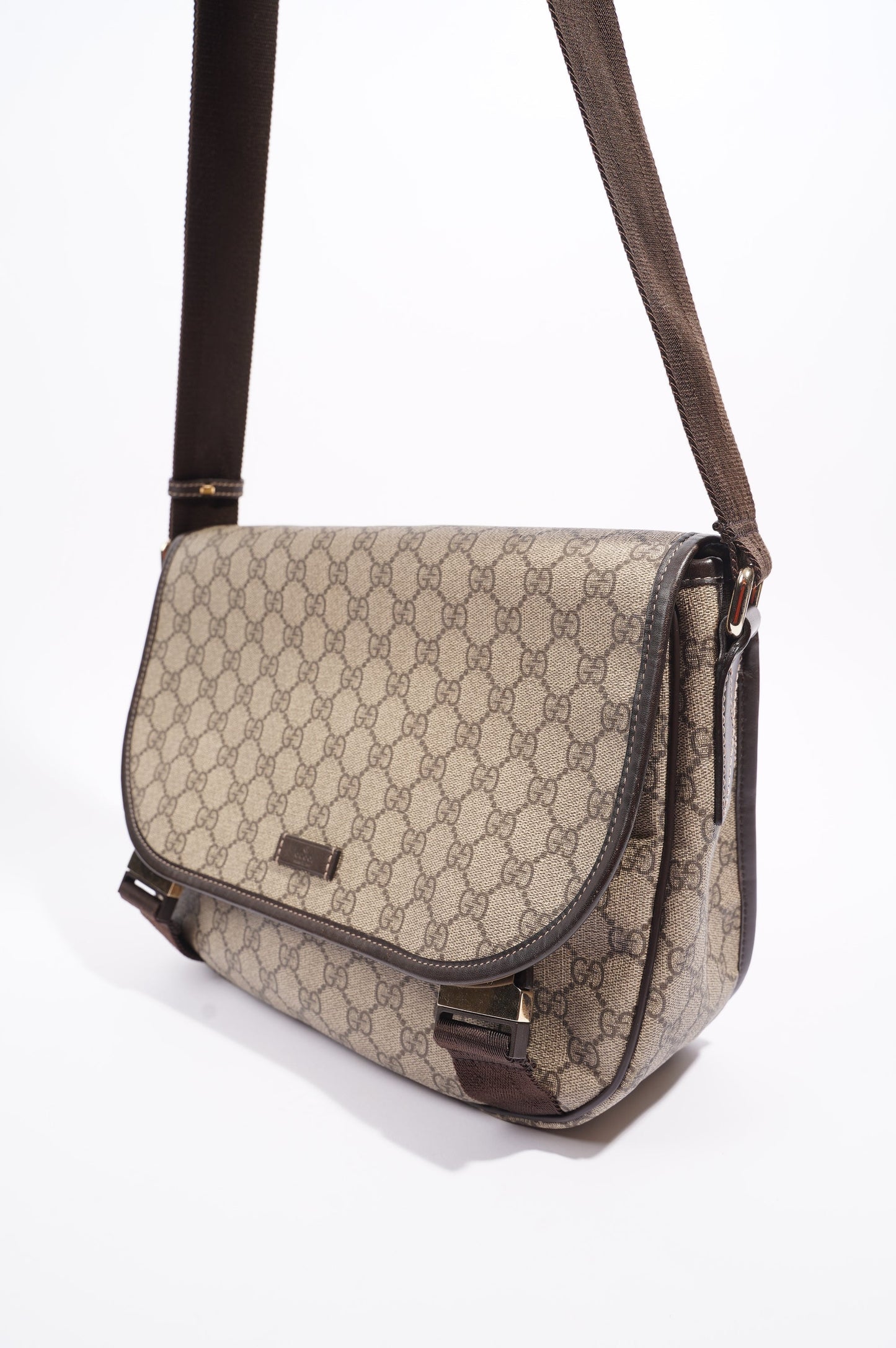 Gucci Womens Messenger Bag Supreme / Brown