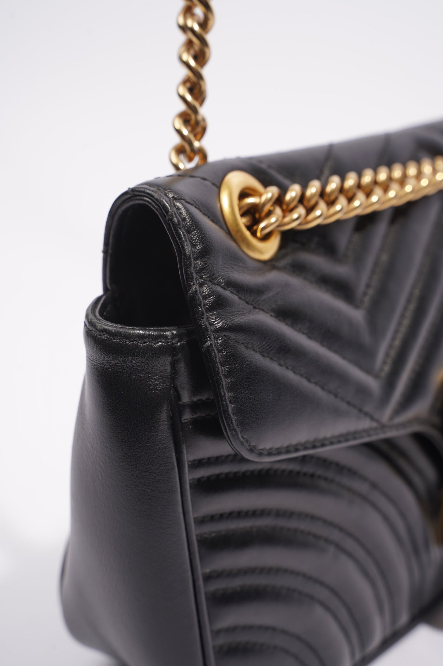 Gucci Marmont GG Flap Bag Black Leather Small