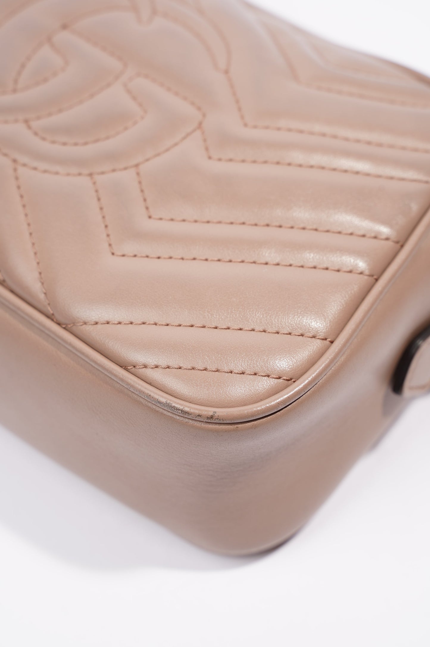 Gucci Womens Marmont Zip Nude / Gold Small