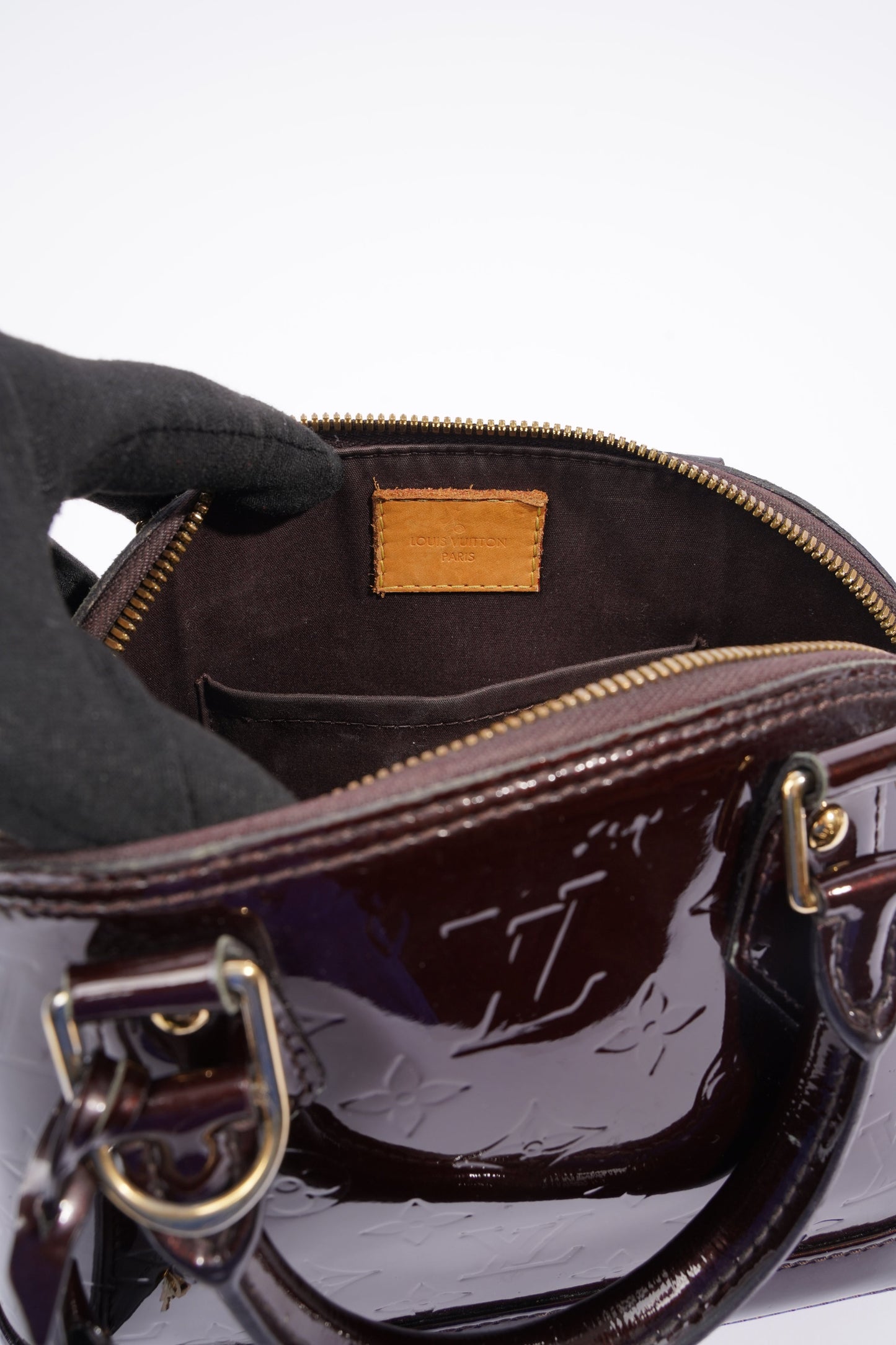Louis Vuitton Alma Bag Amarant Vernis BB