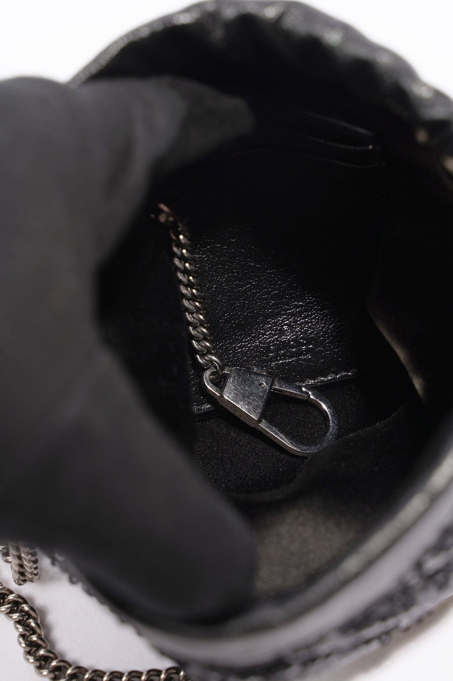 Gucci Womens GG Marmont Bucket Bag Black Leather / Sequin Mini