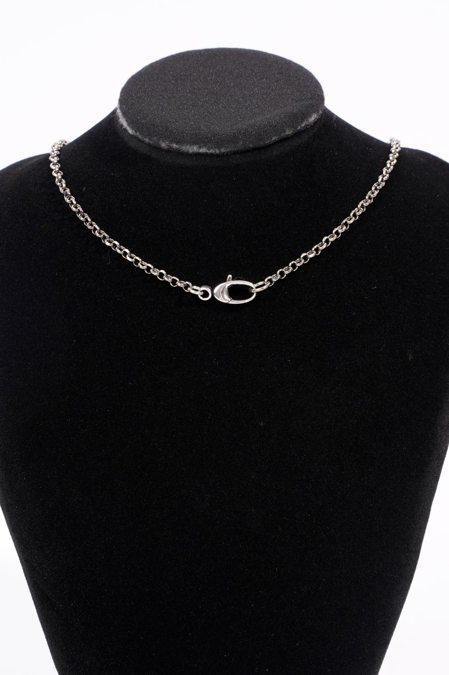 Gucci Womens Marmont GG Key Necklace Sterling Silver