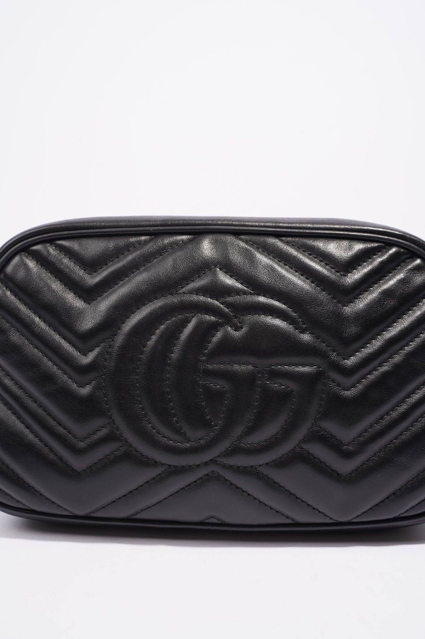 Gucci Womens GG Marmont Bag Black Leather Small