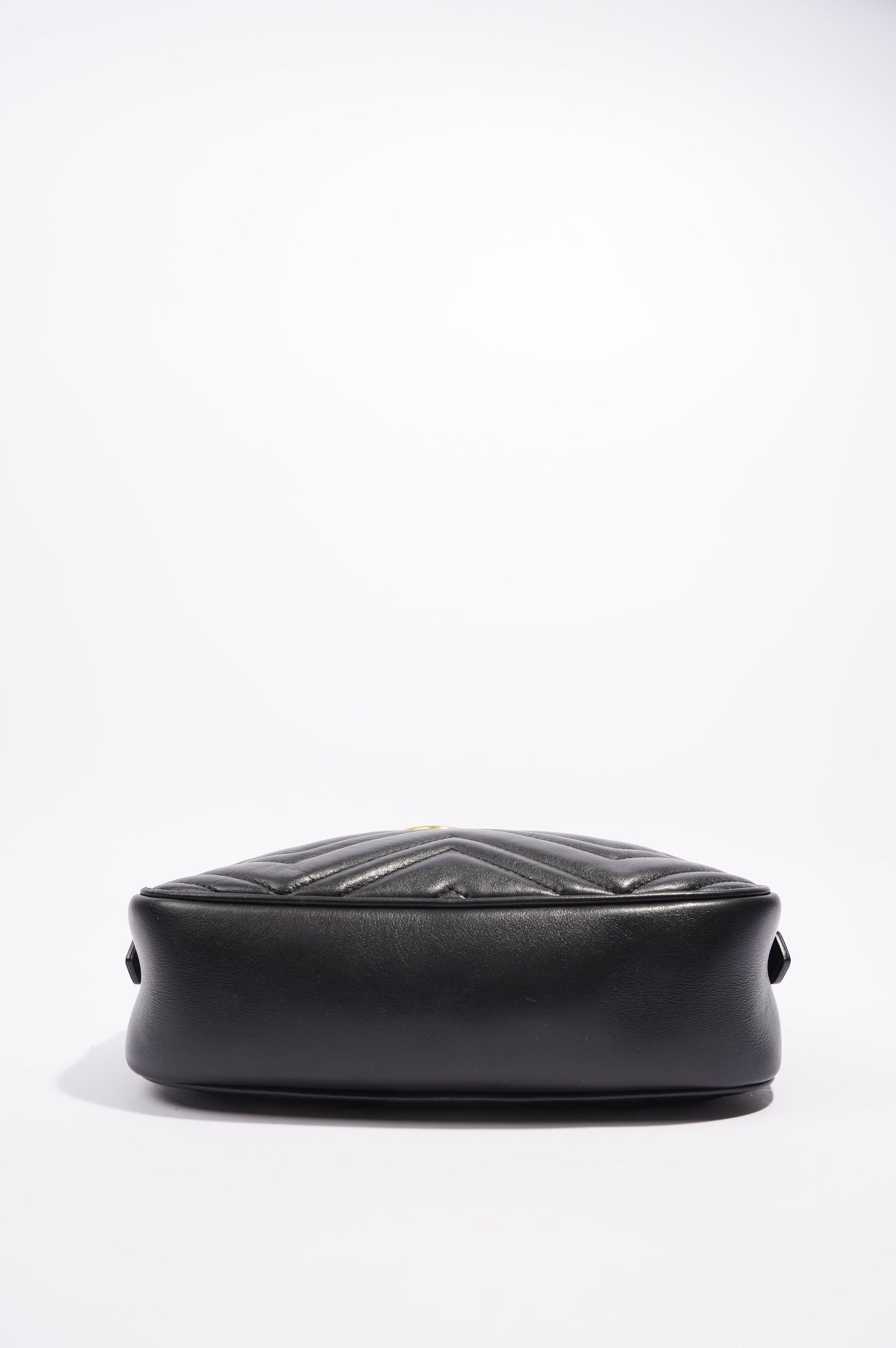 Gucci Womens GG Marmont Bag Black Leather Small