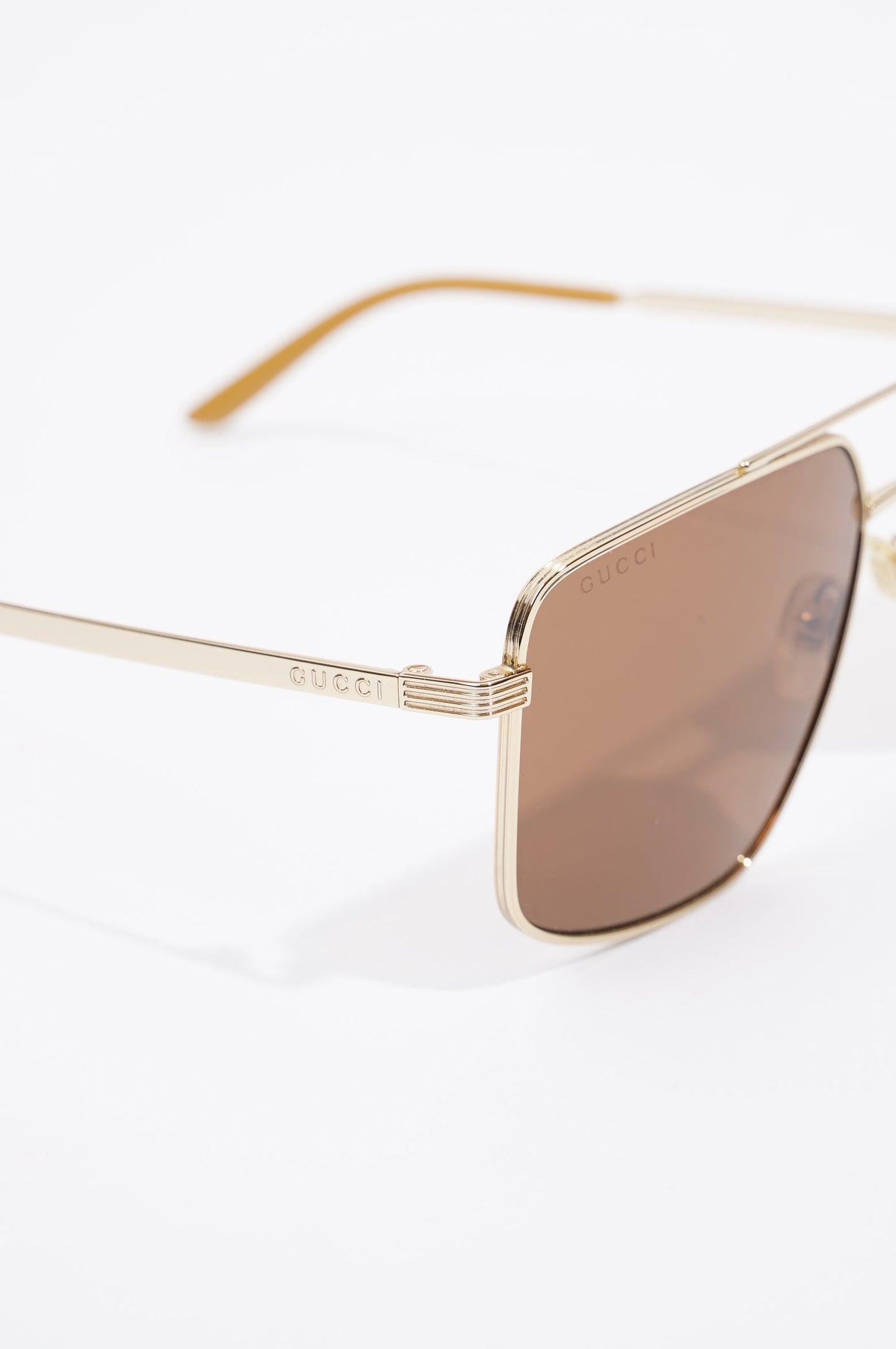 Gucci Womens Aviator Sunglasses Metallic Base Metal 145