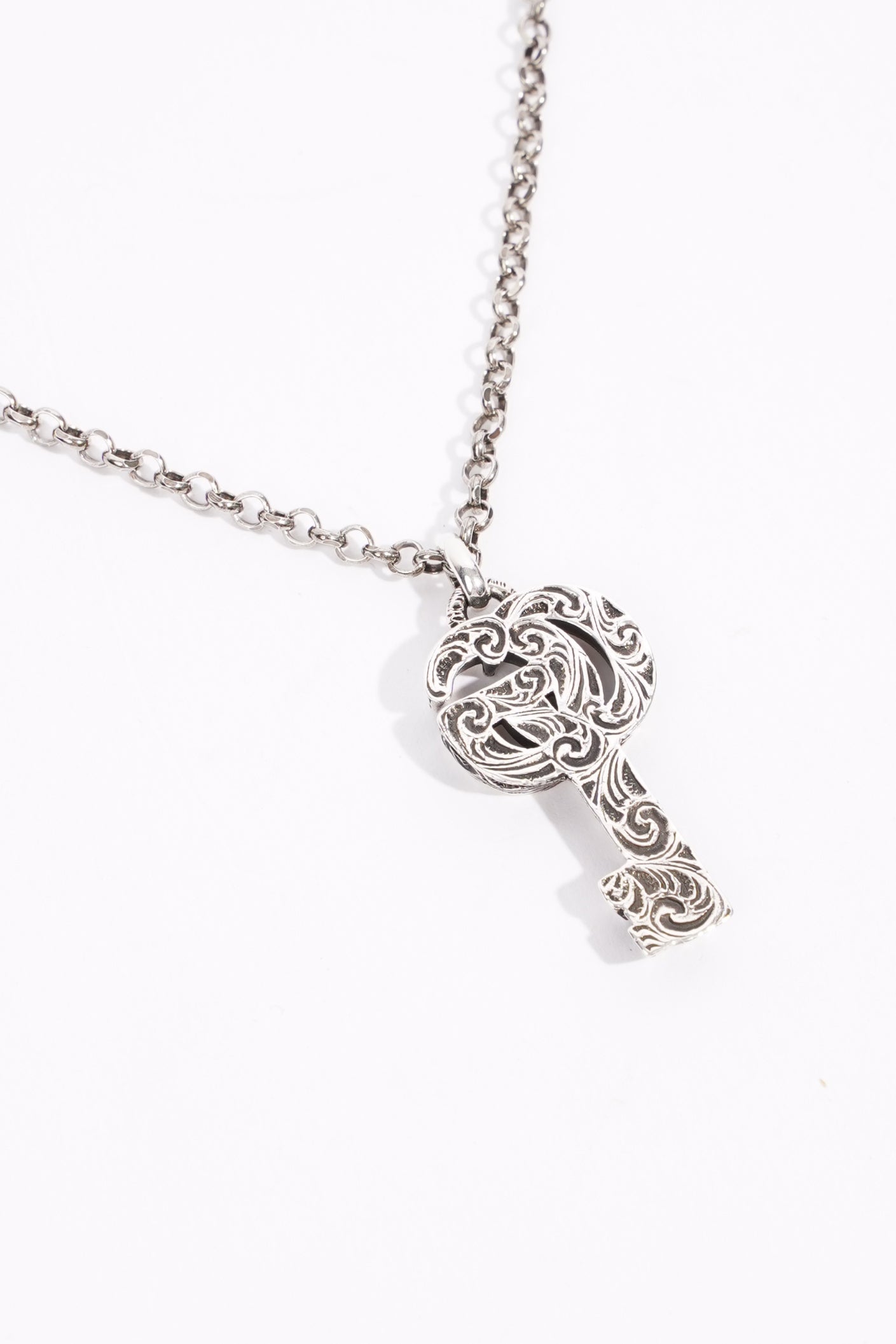 Gucci Womens Marmont GG Key Necklace Sterling Silver