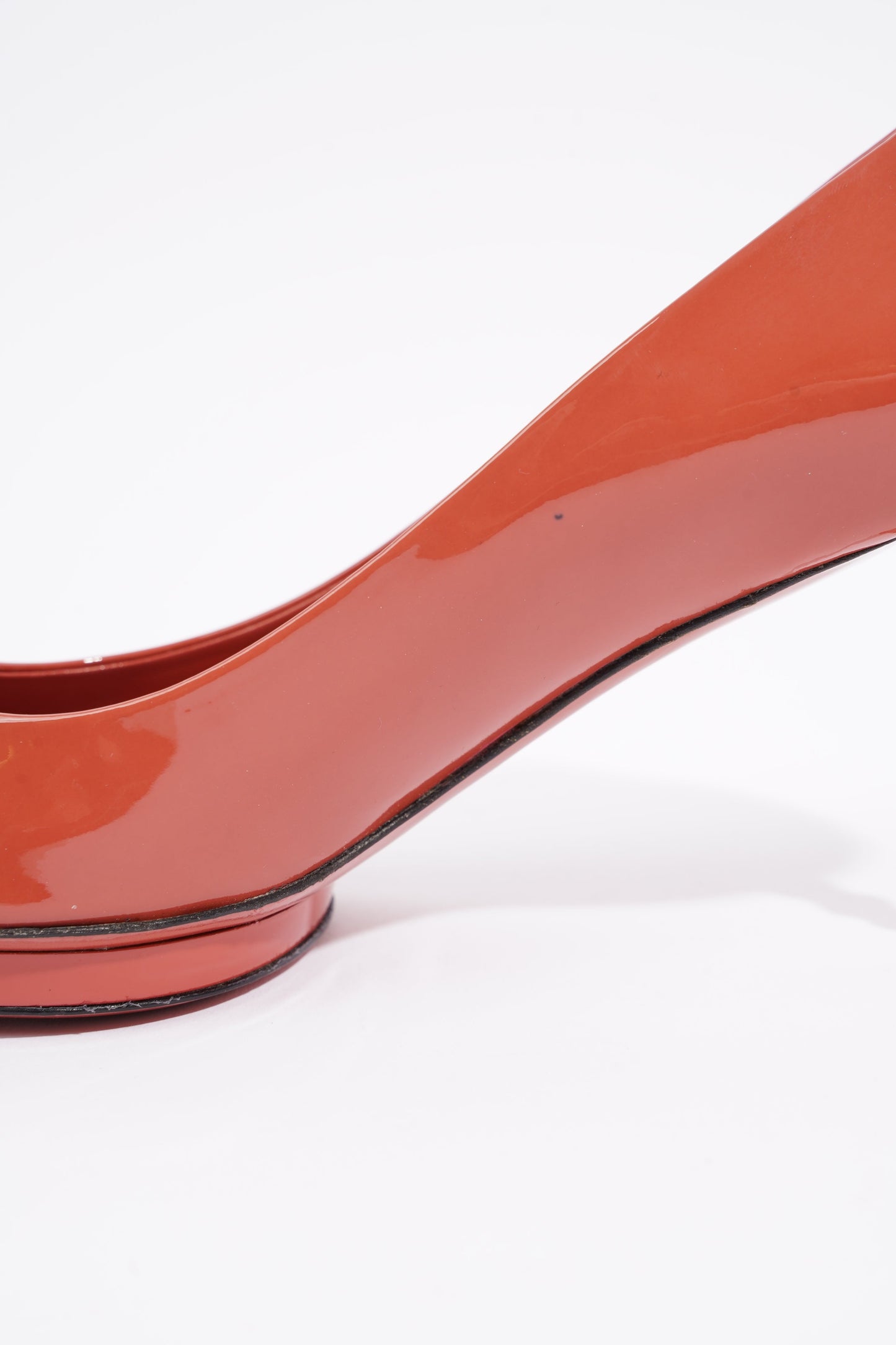 Gucci Womens Bamboo Pump Dark Coral EU 38 / UK 5