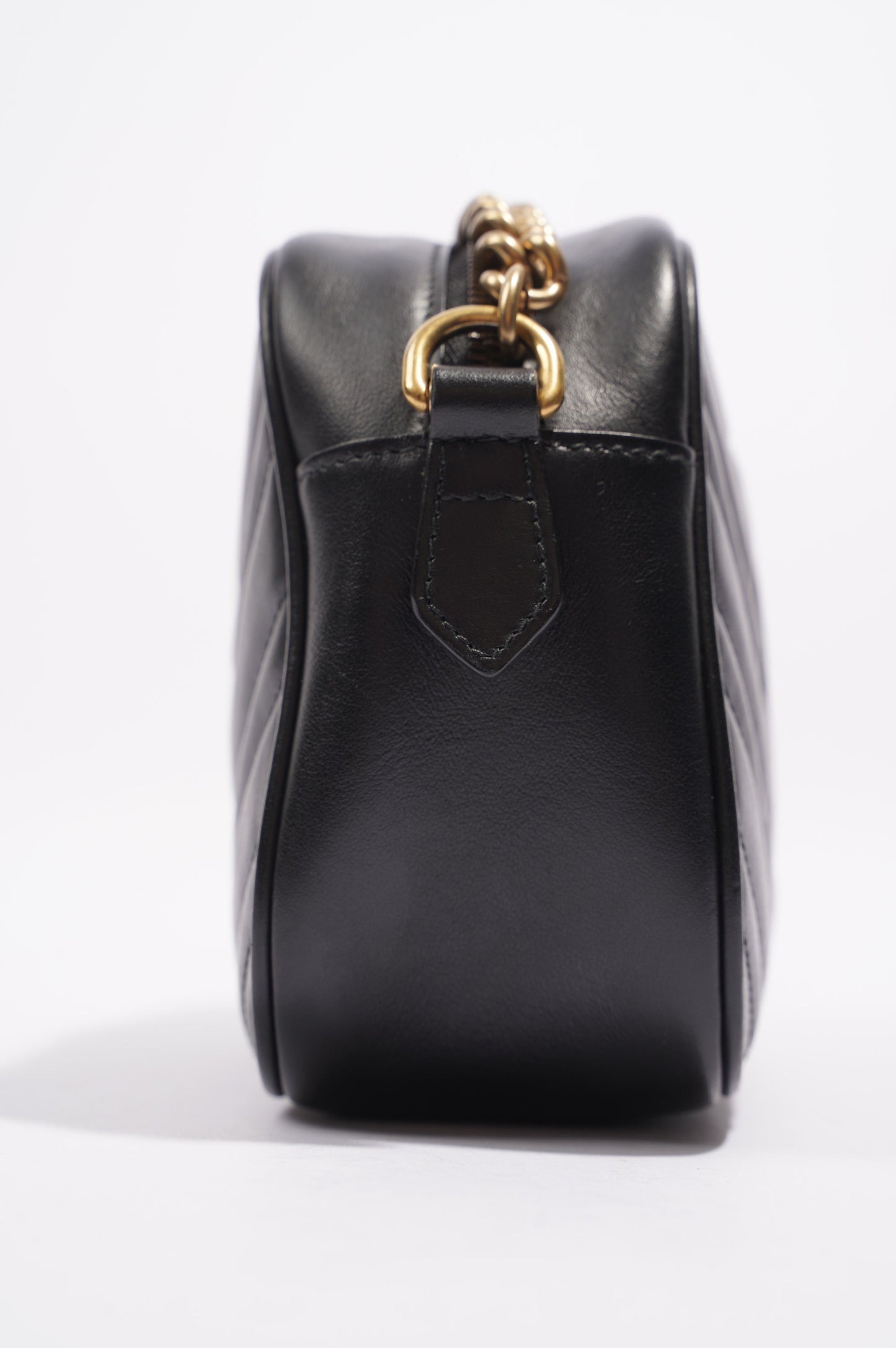 Gucci Womens Marmont Zip Black Matelasse Leather Small