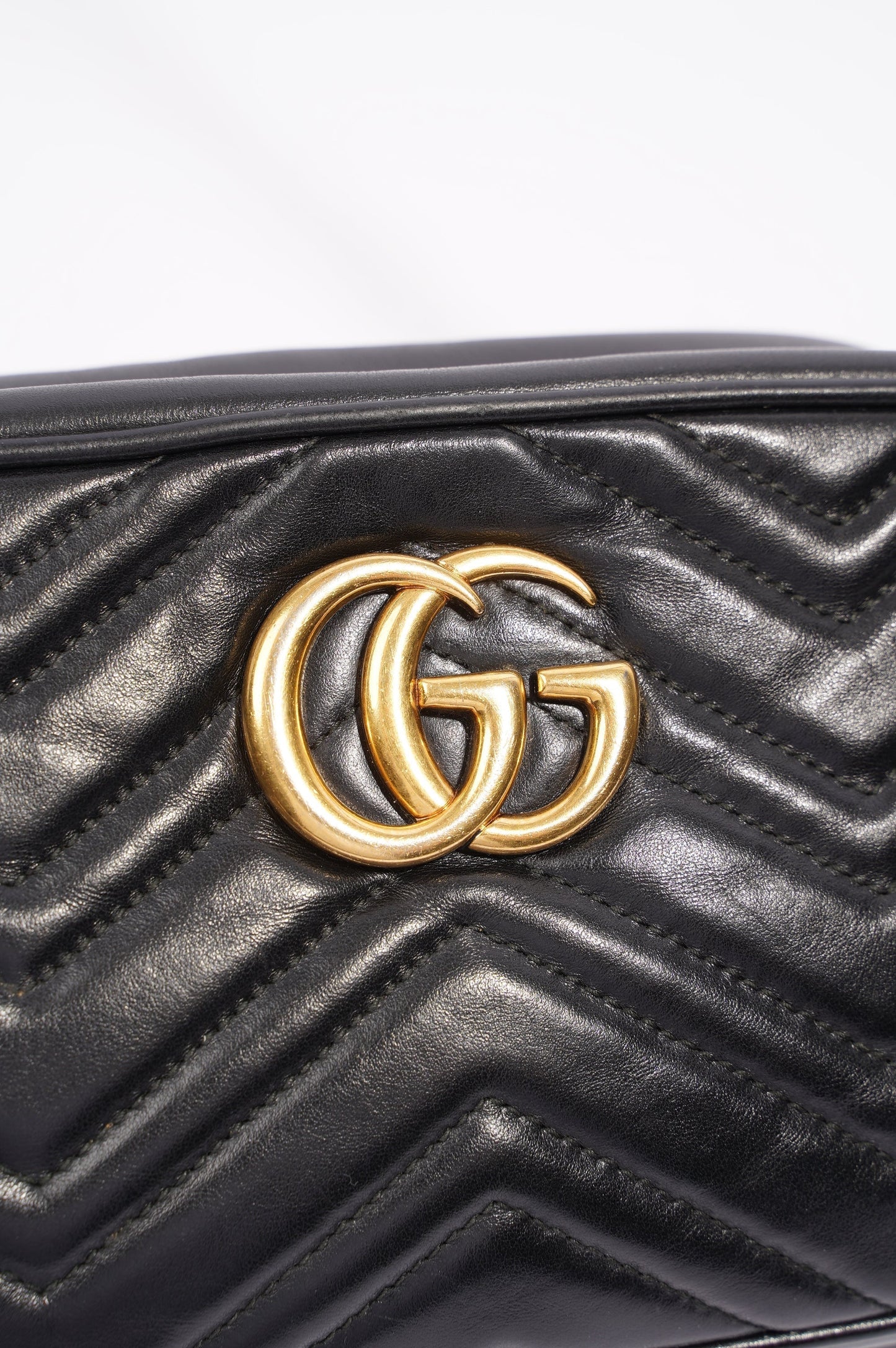 Gucci Womens Marmont Zip Black / Gold Small