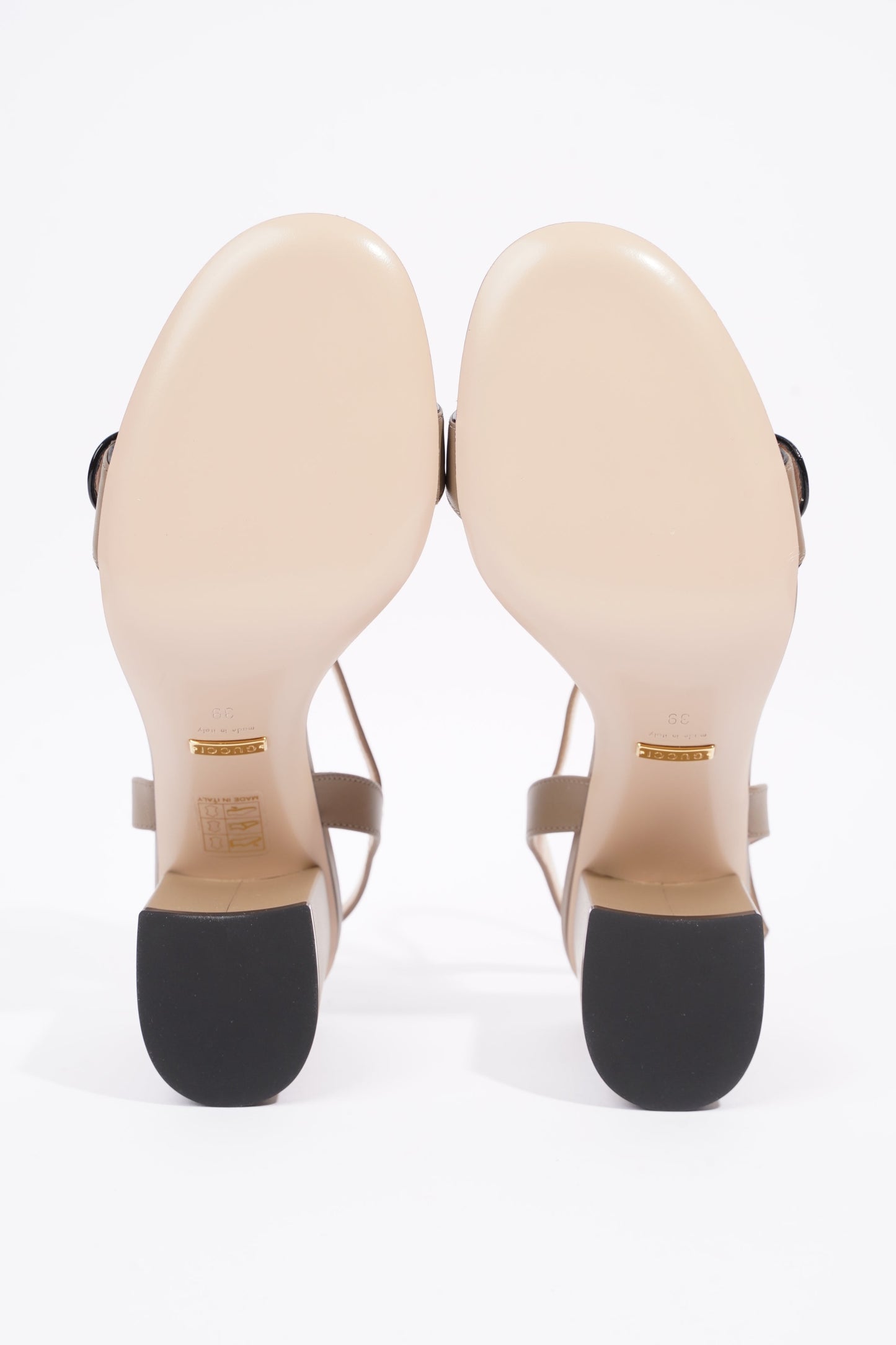 Gucci Womens Marmont Sandal Beige EU 39 / UK 6