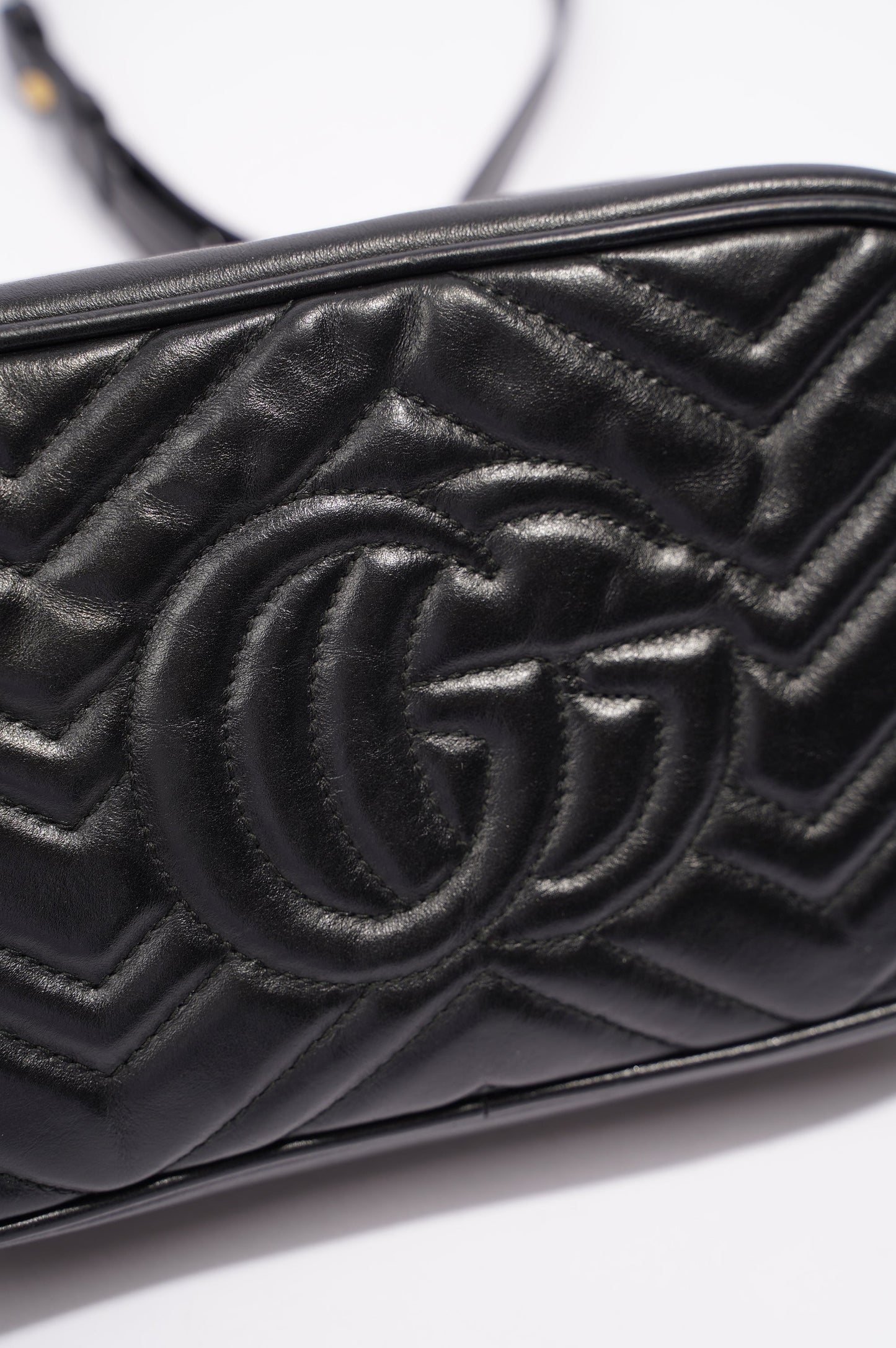 Gucci Womens Marmont Zip Black / Gold Small