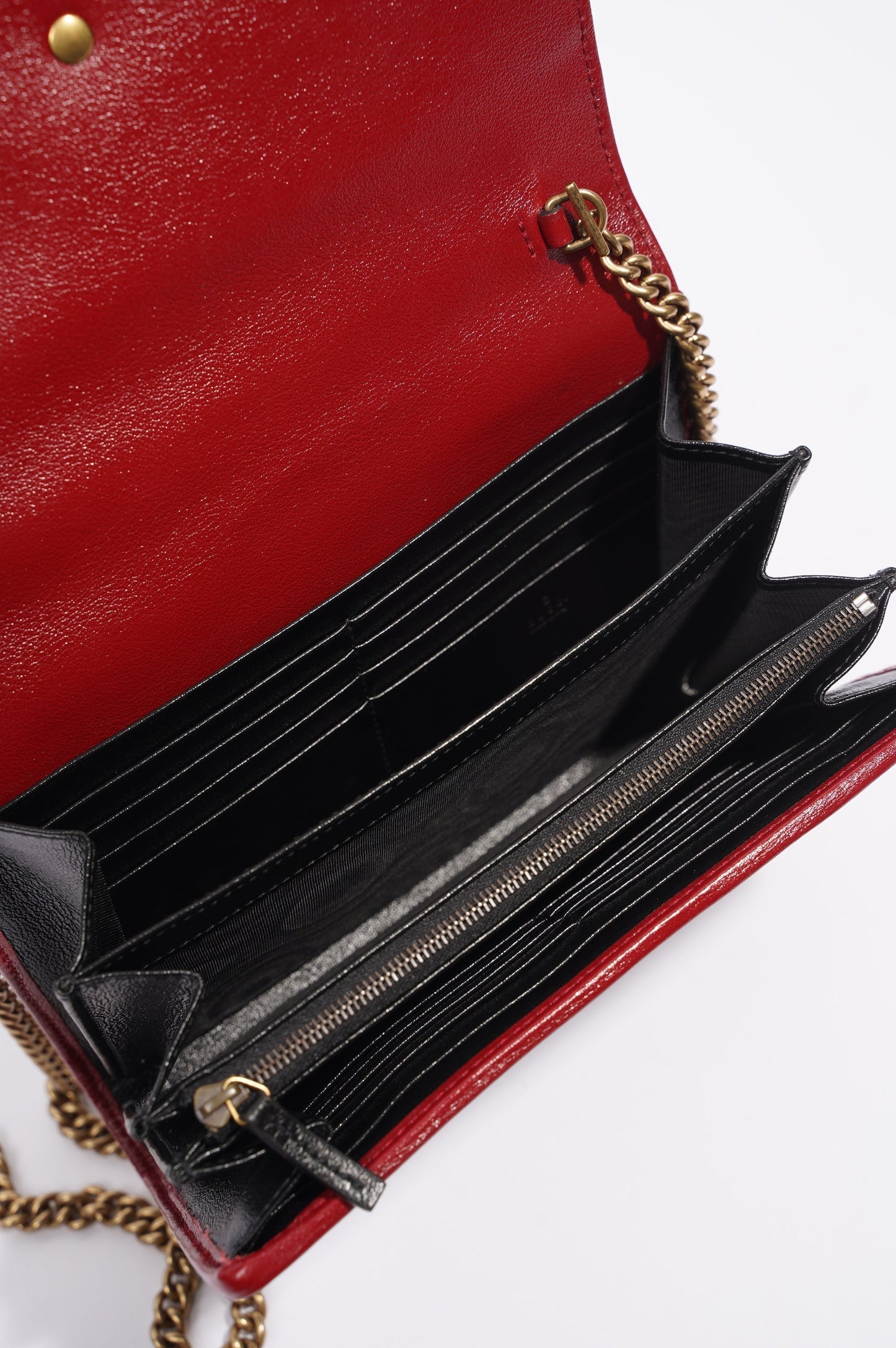 Gucci Womens Marmont Flap Chain Wallet Black / Red