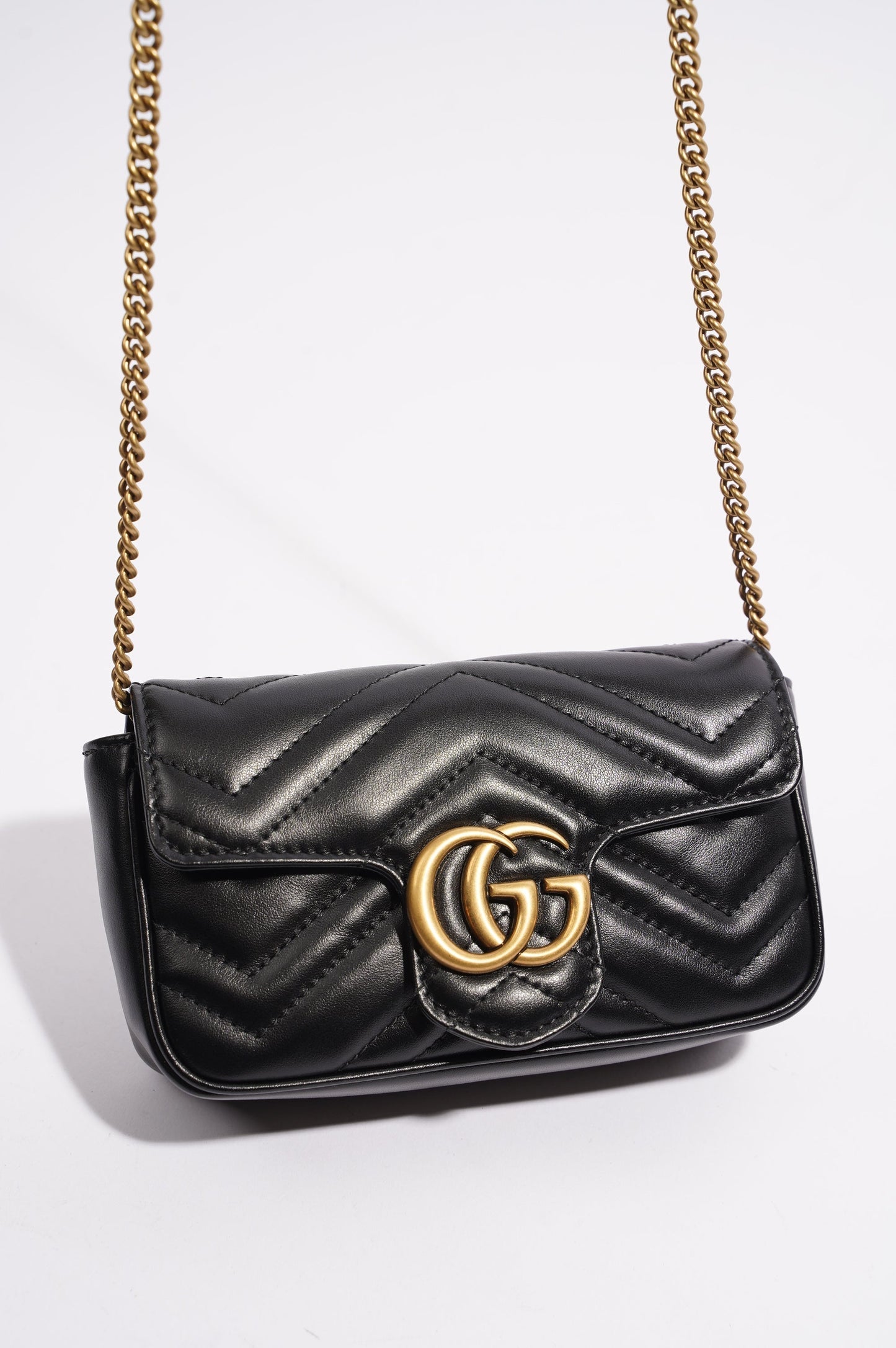 Gucci Womens Marmont Flap Black / Gold Super Mini