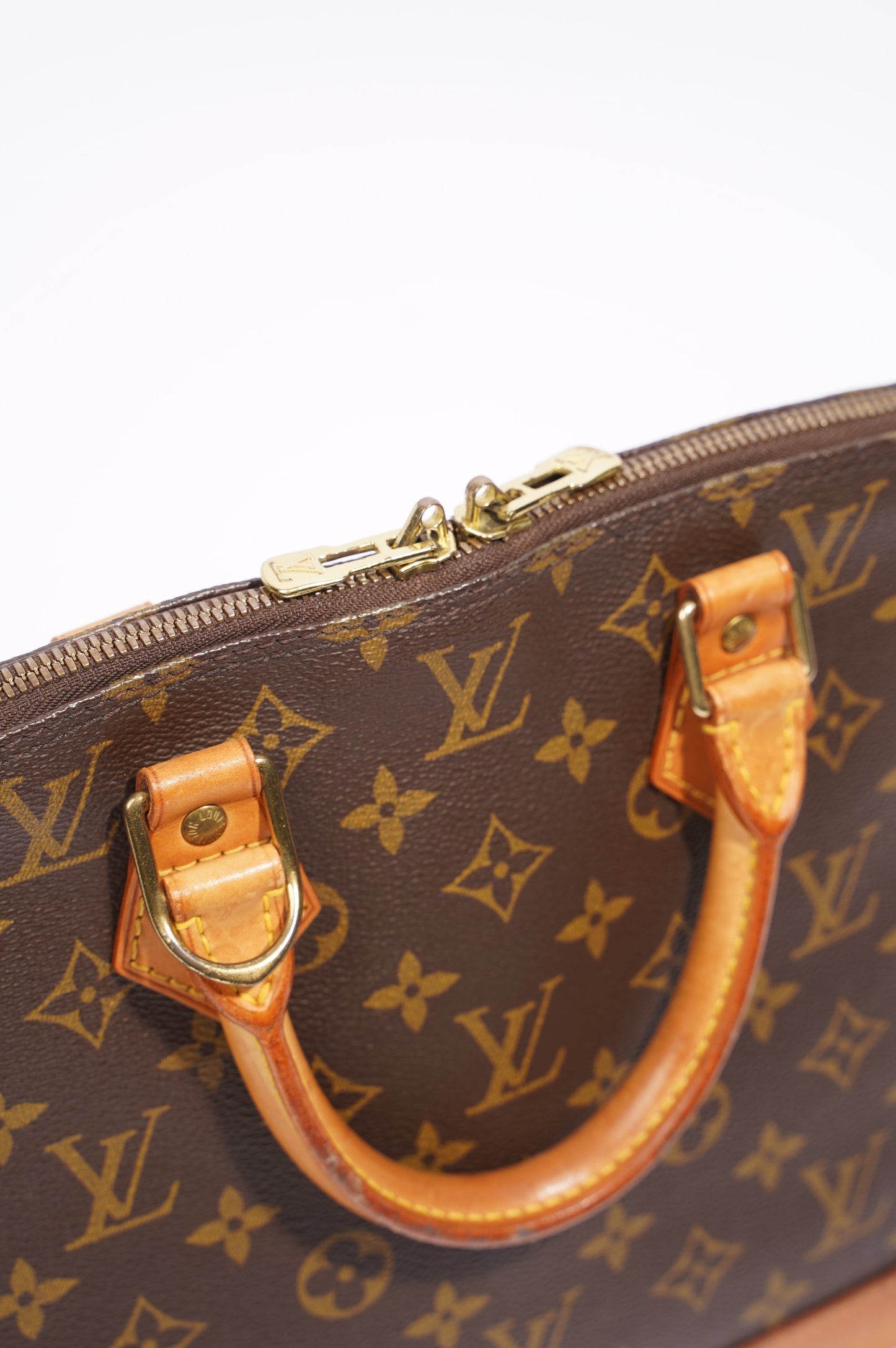Louis Vuitton Alma Bag Monogram Canvas PM