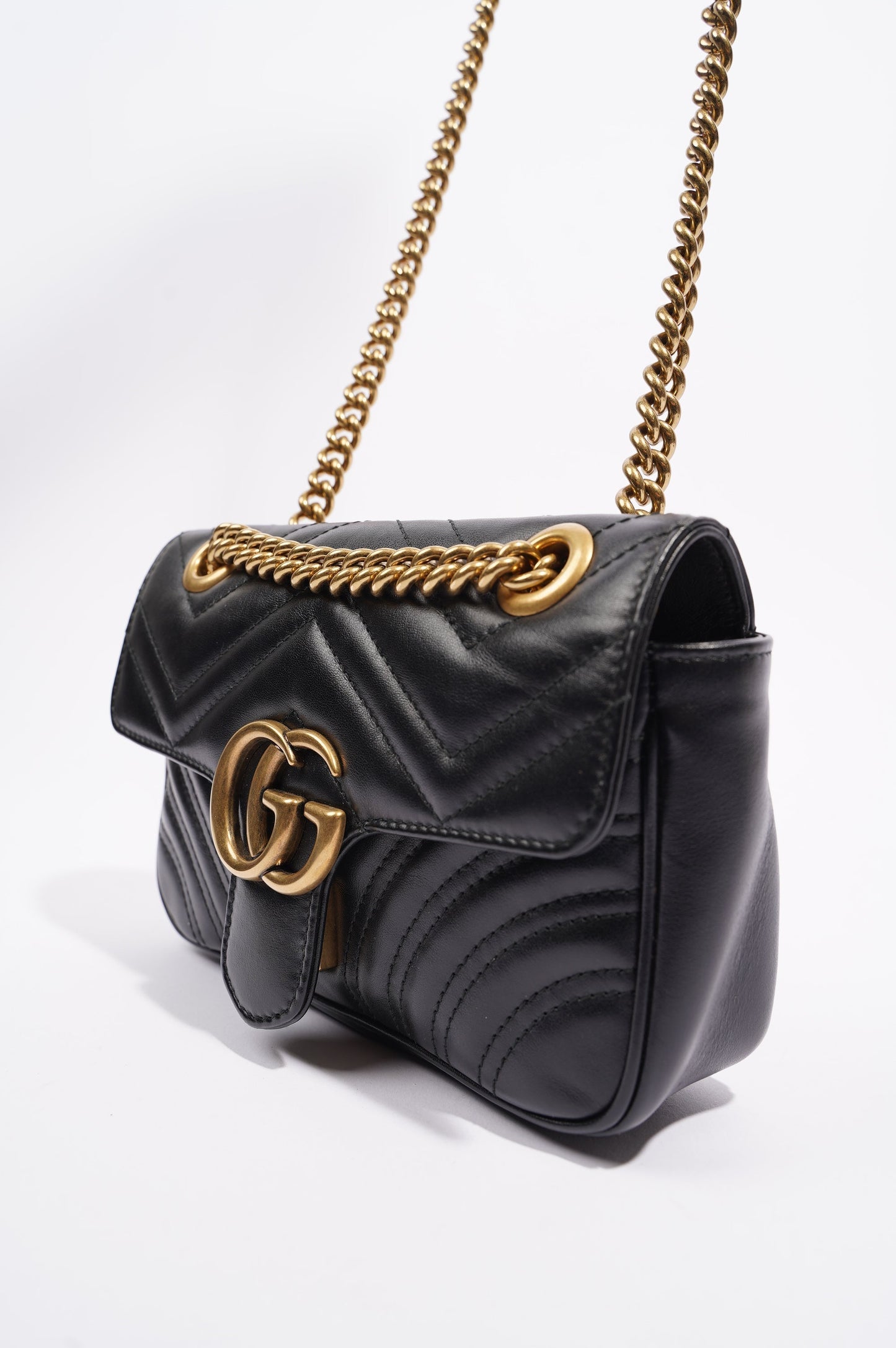 Gucci Womens Marmont Flap Black / Gold Mini