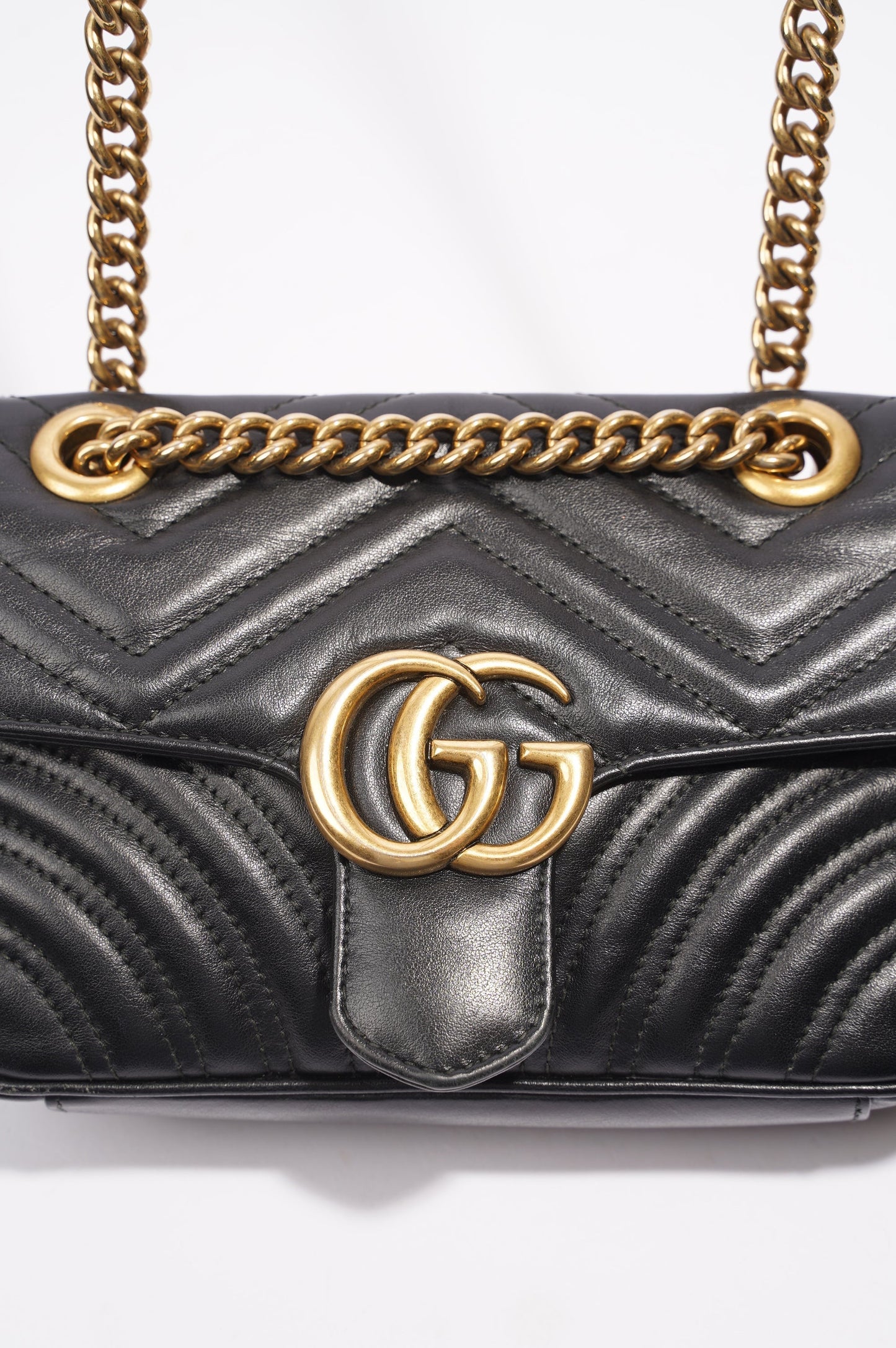Gucci Womens Marmont Flap Black Leather Mini