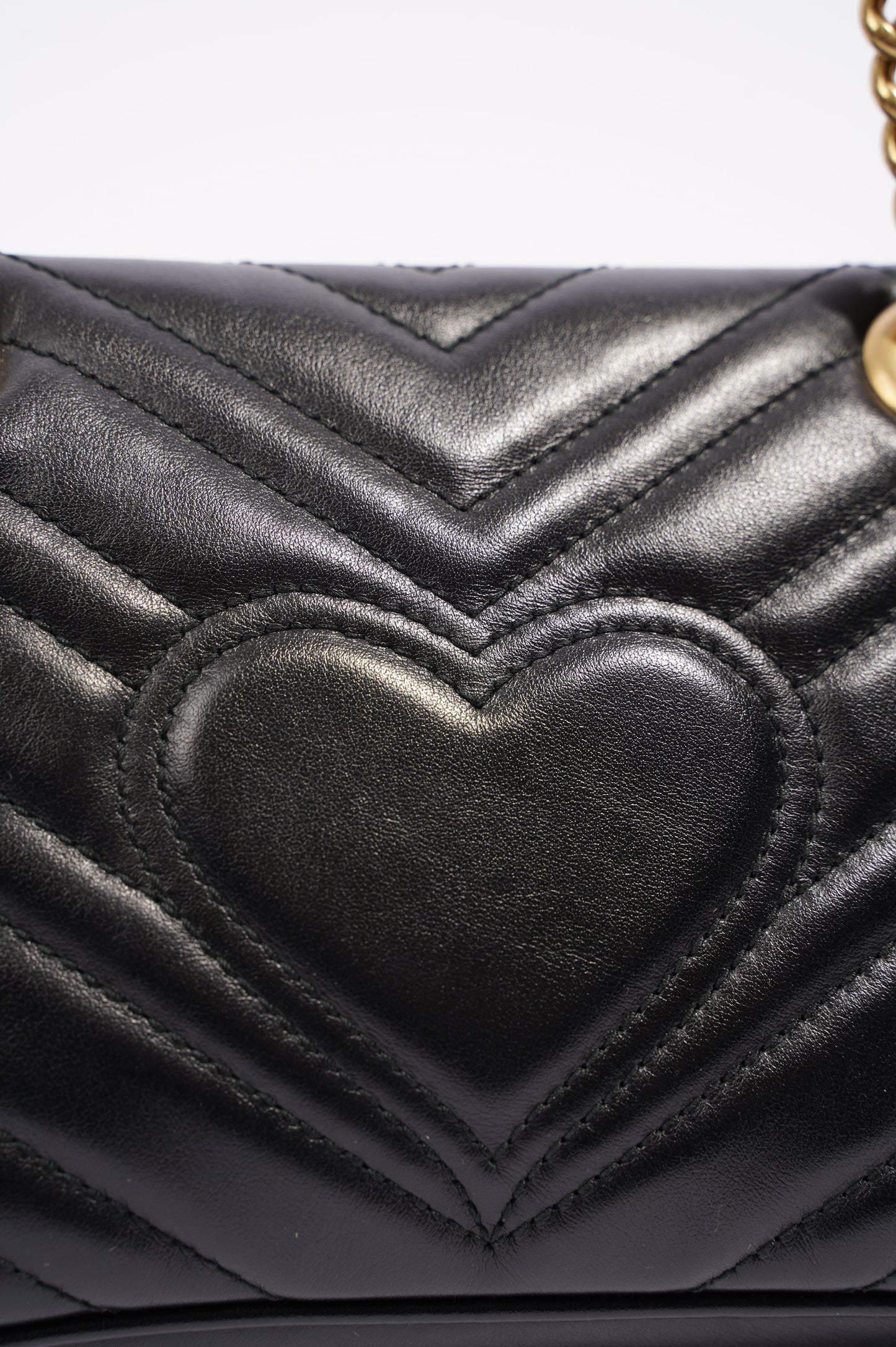 Gucci Womens Marmont Flap Black / Gold Mini