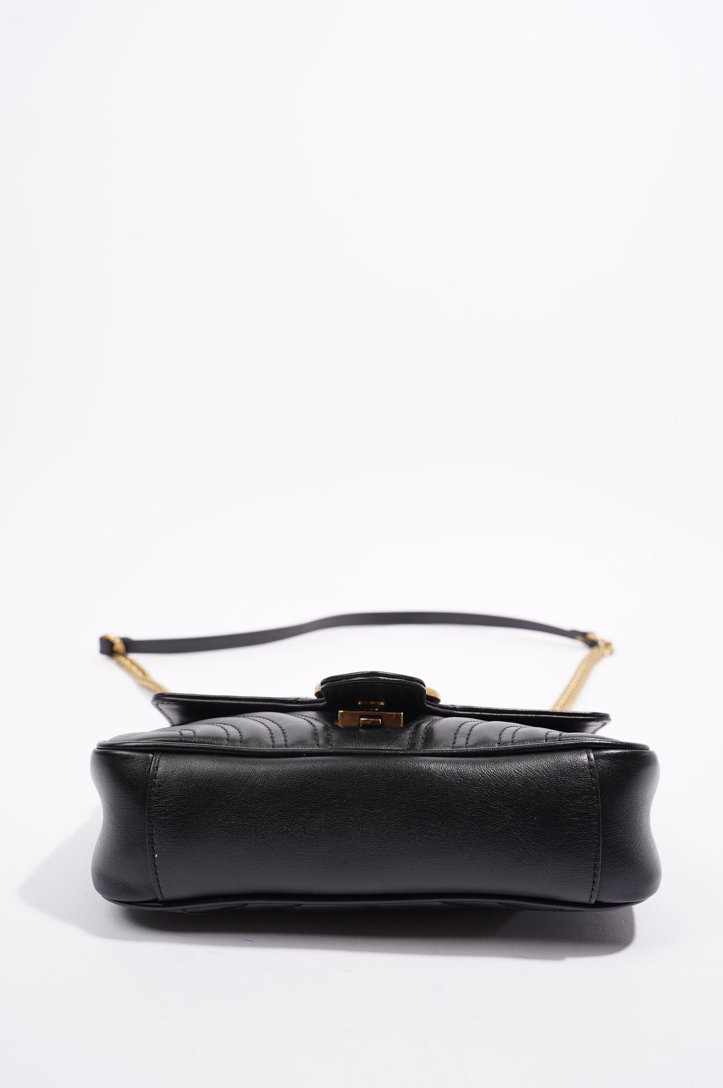 Gucci Womens Marmont Flap Black / Gold Mini