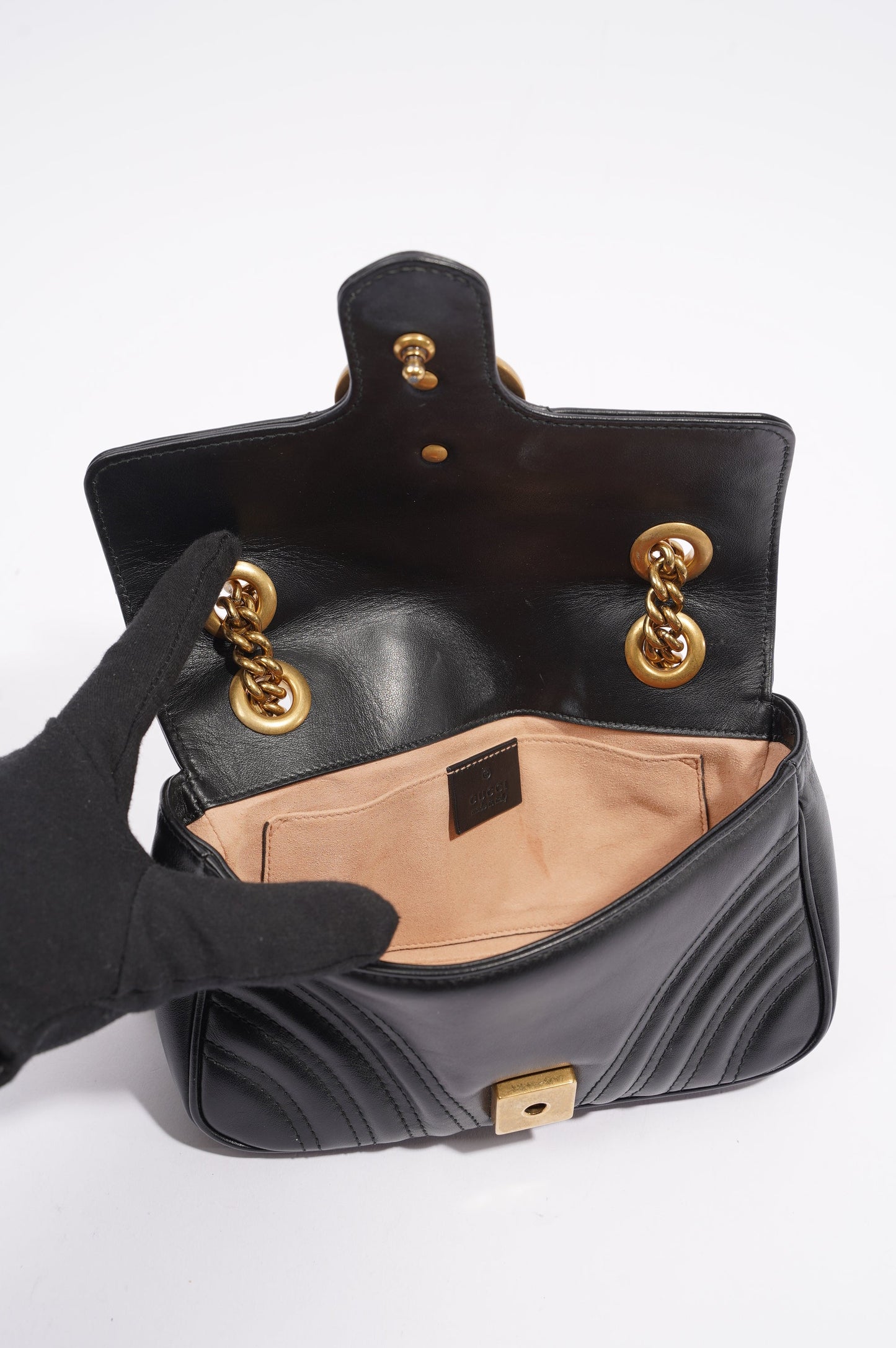 Gucci Womens Marmont Flap Black / Gold Mini