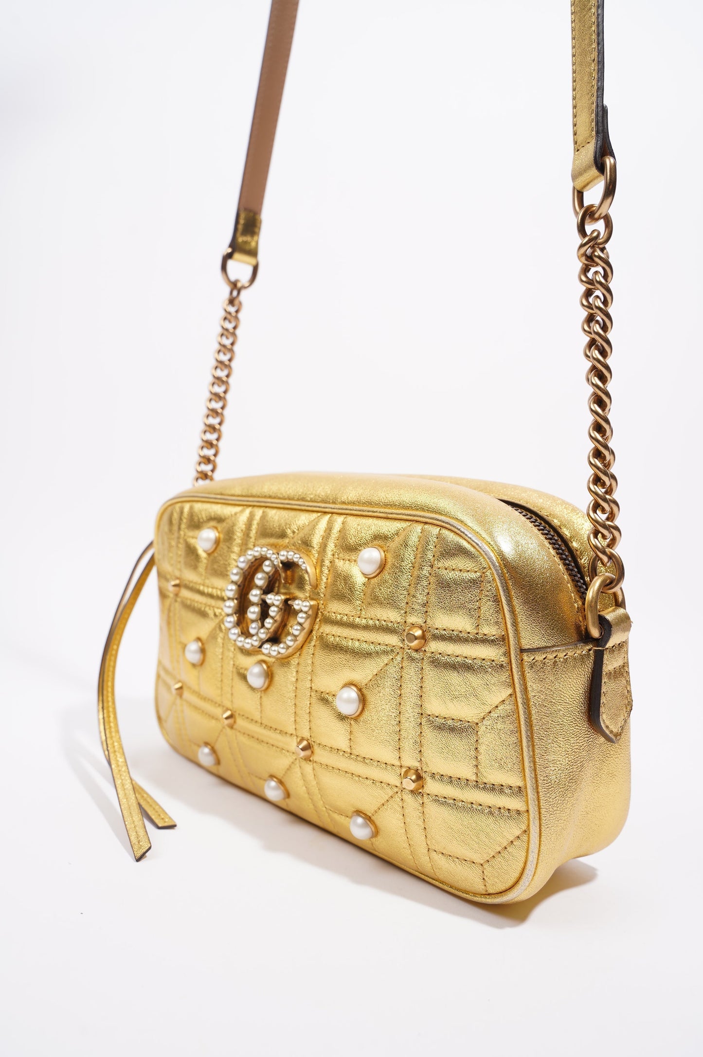 Gucci Womens Marmont GG Zip Bag Golden Leather Small