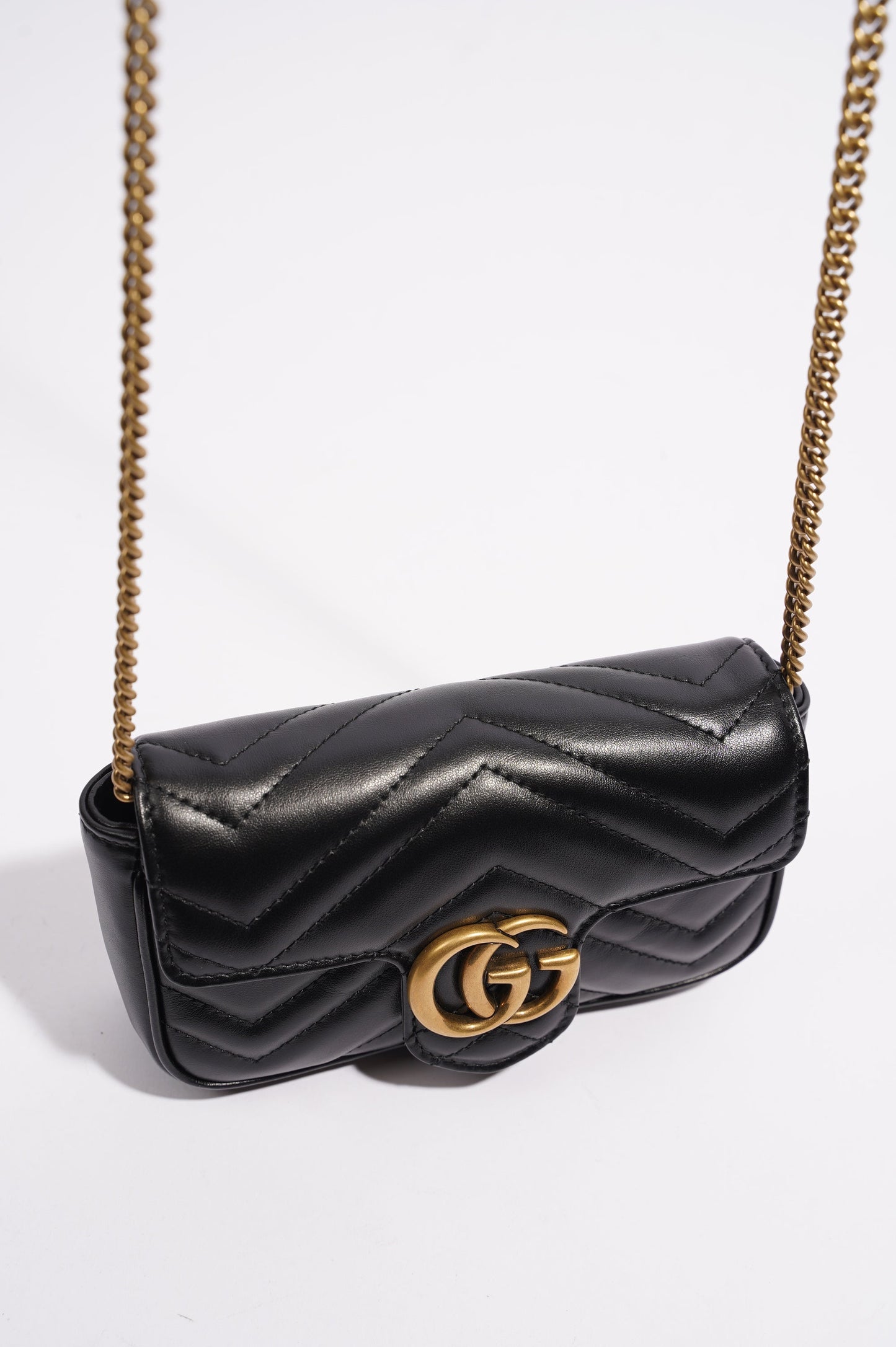 Gucci Womens Marmont Flap Black / Gold Super Mini