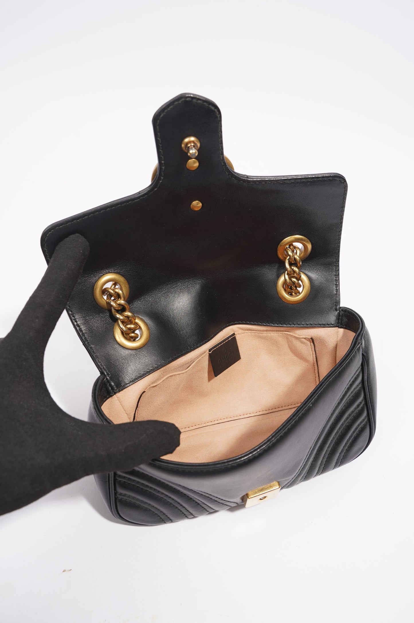Gucci Womens Marmont Flap Black Leather Mini
