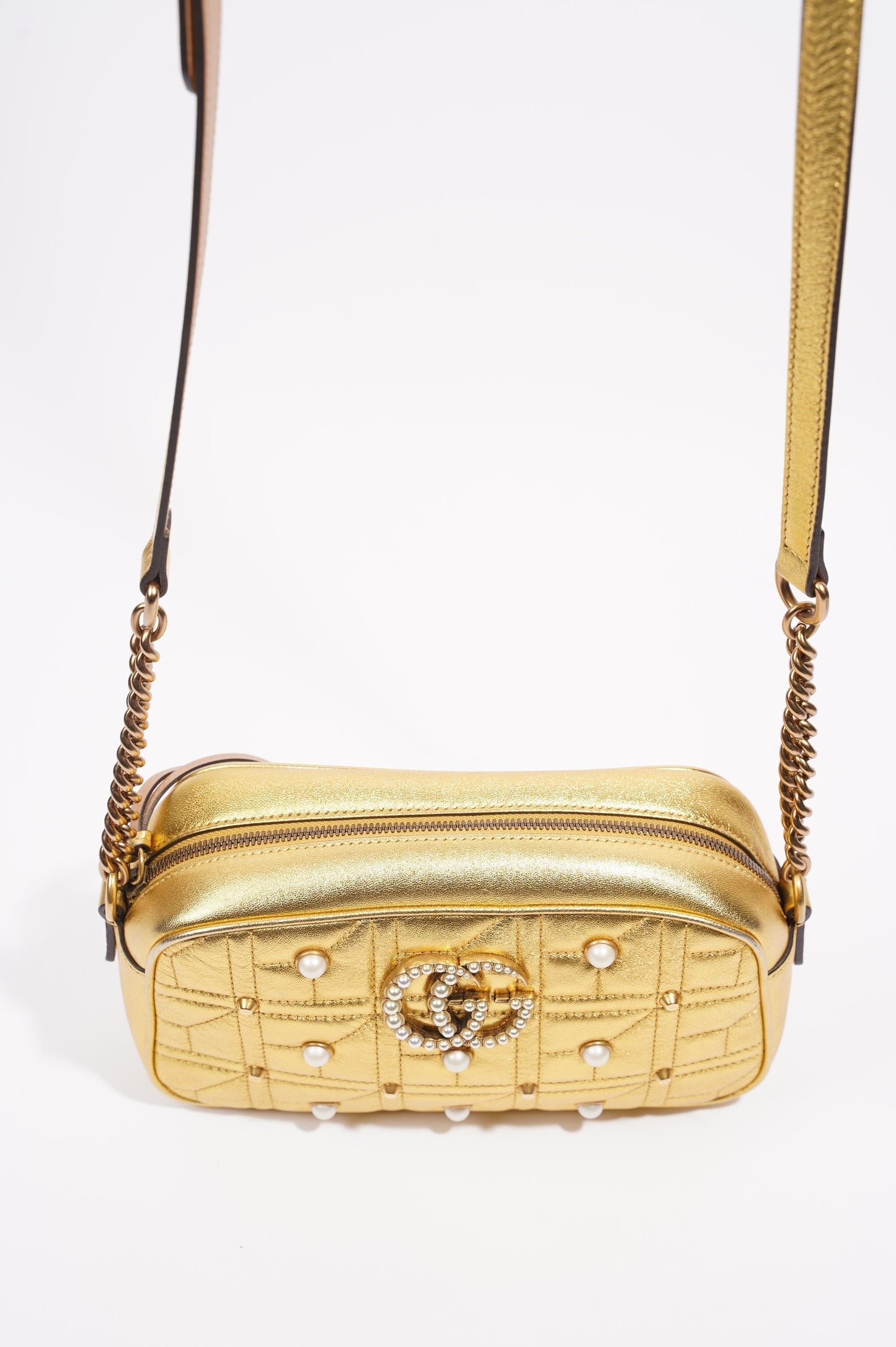 Gucci Womens Marmont GG Zip Bag Golden Leather Small