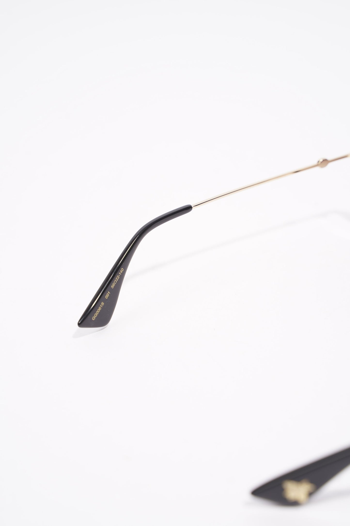 Gucci Womens GG0061S Sunglasses Black / Gold 140