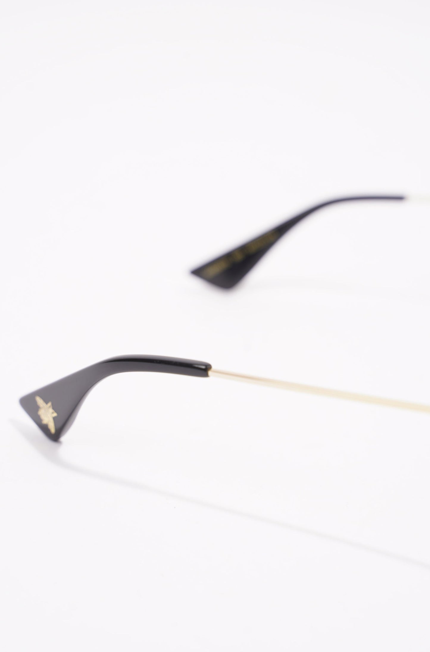 Gucci Womens GG0061S Sunglasses Black / Gold 140