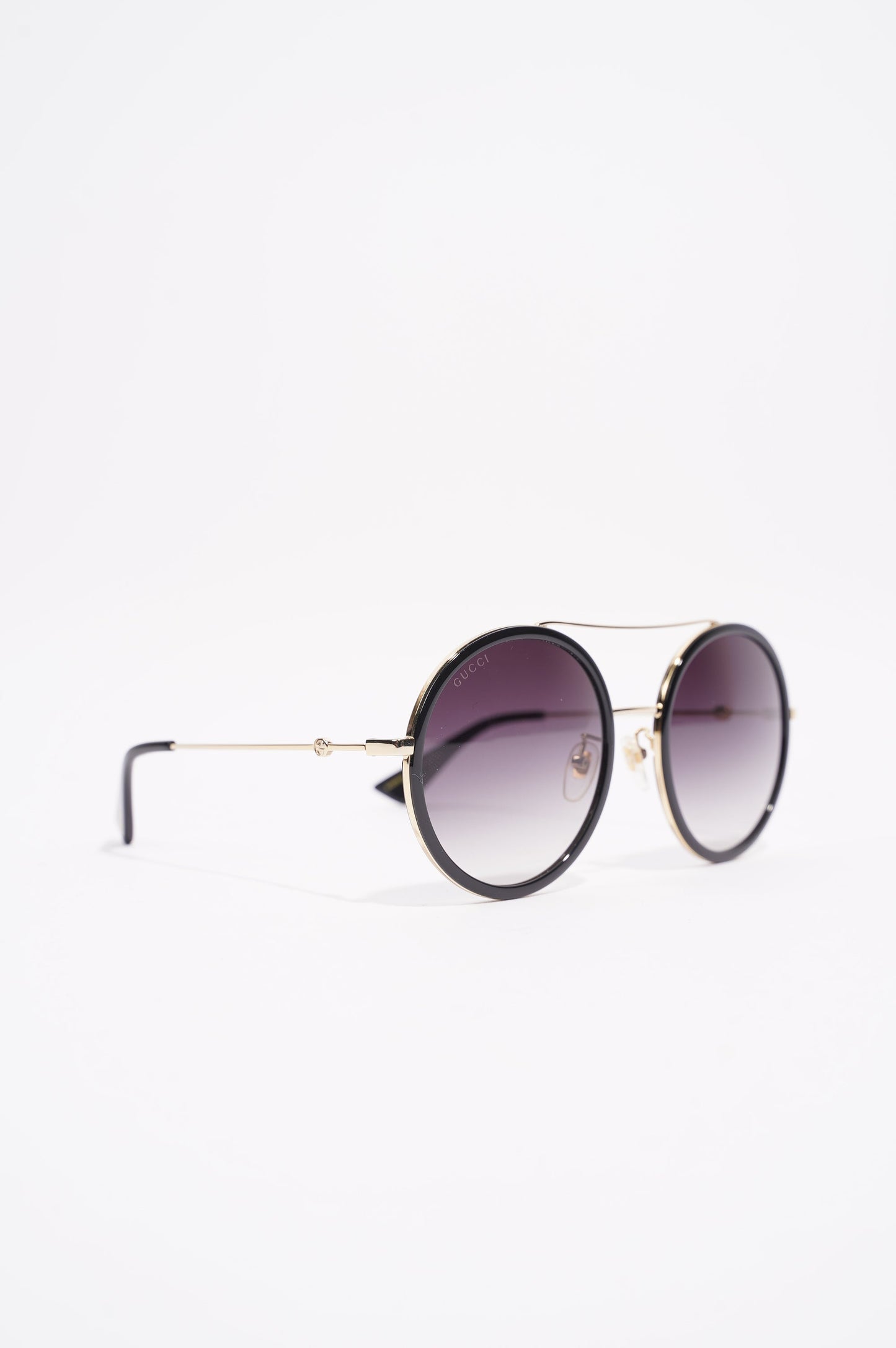 Gucci Womens GG0061S Sunglasses Black / Gold 140