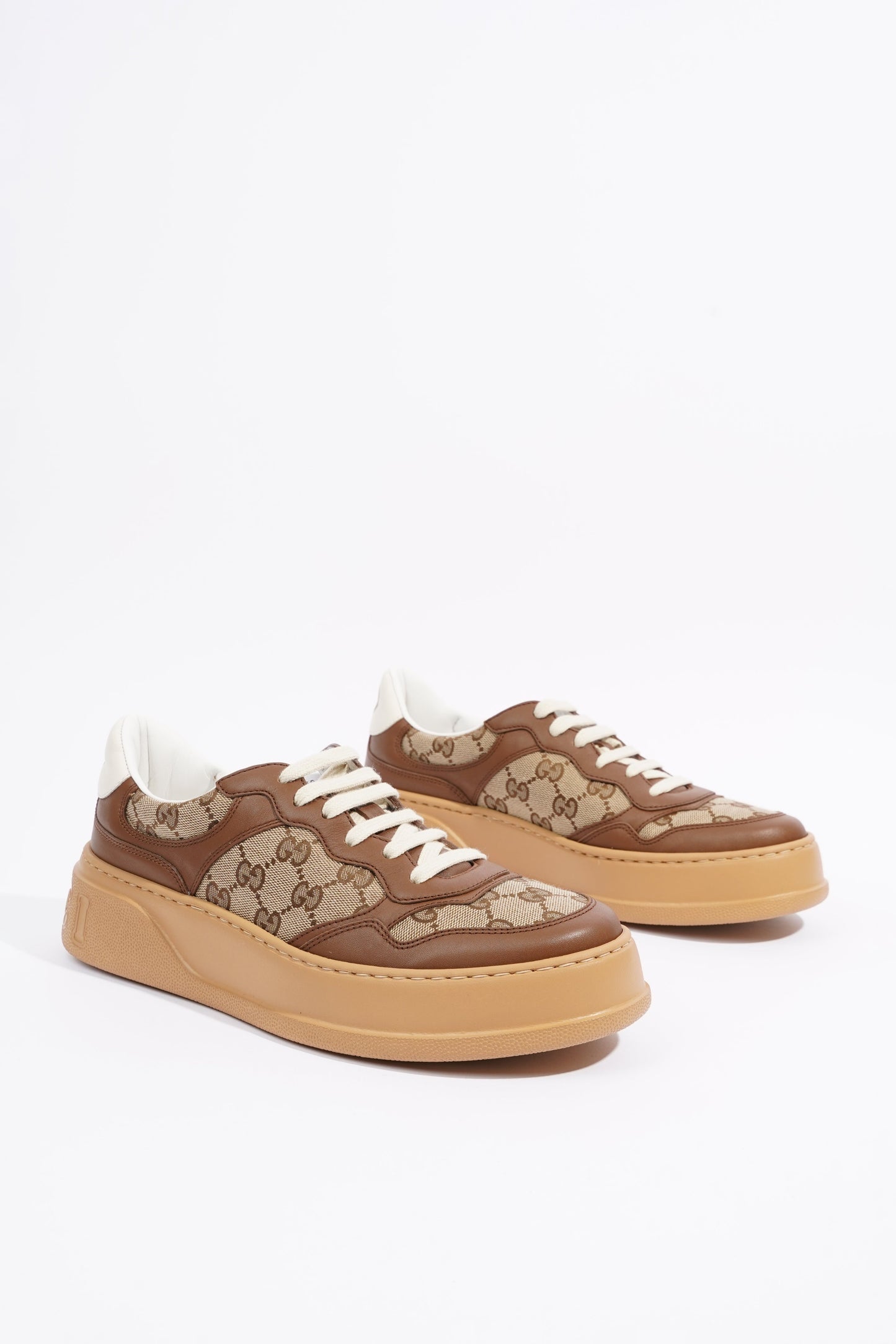 Gucci Womens GG Sneaker Beige / Ebony EU 40 / UK 7