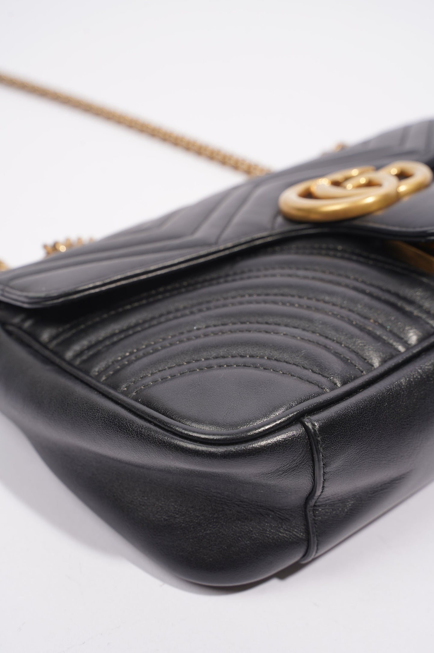 Gucci GG Marmont Flap Black Leather Small