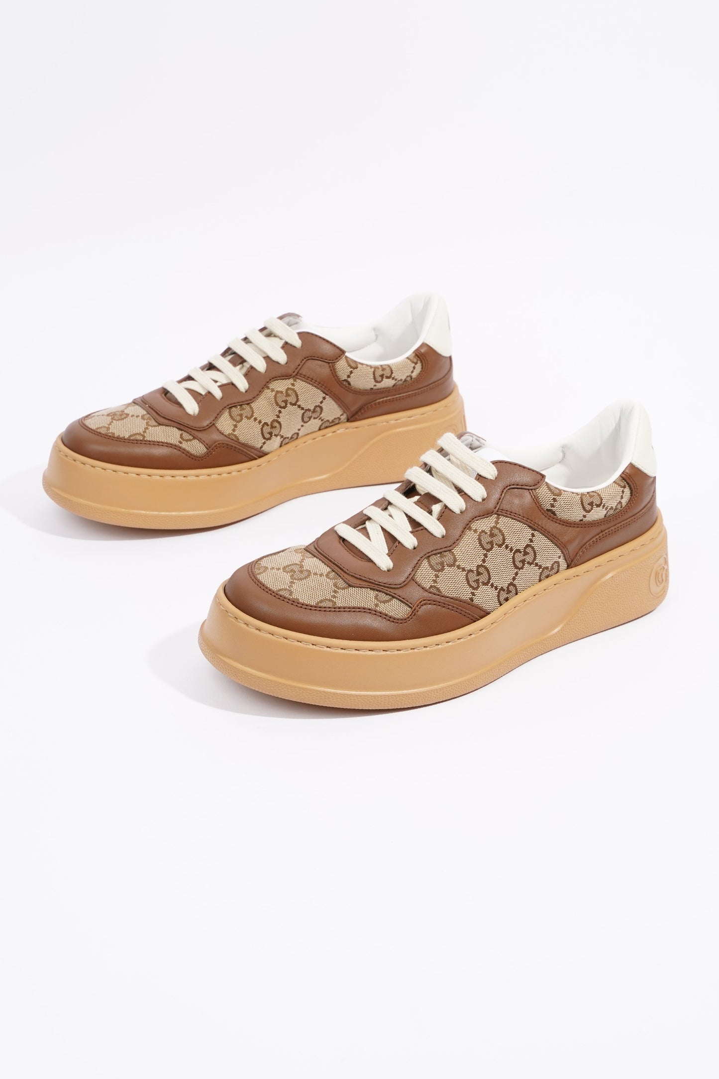 Gucci Womens GG Sneaker Beige / Ebony EU 40 / UK 7