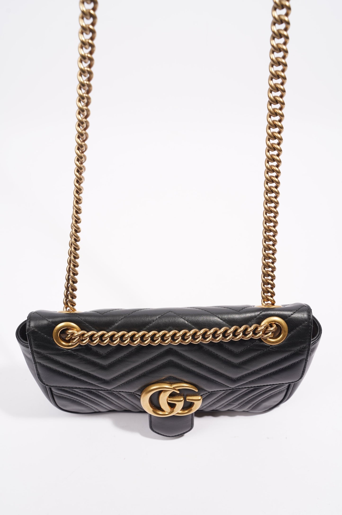 Gucci GG Marmont Flap Black Leather Small