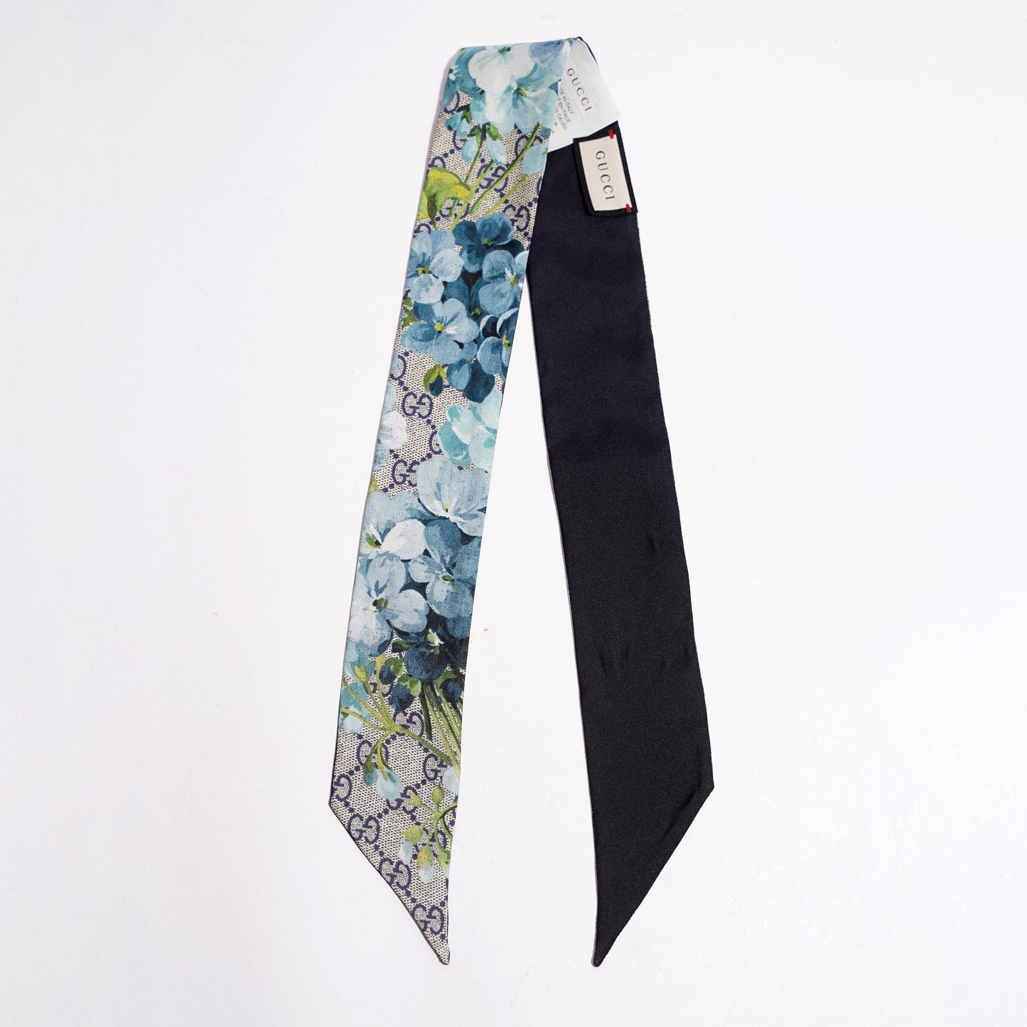 Gucci Womens GG Blooms Silk Neck Bow Blue 5cm x 86cm