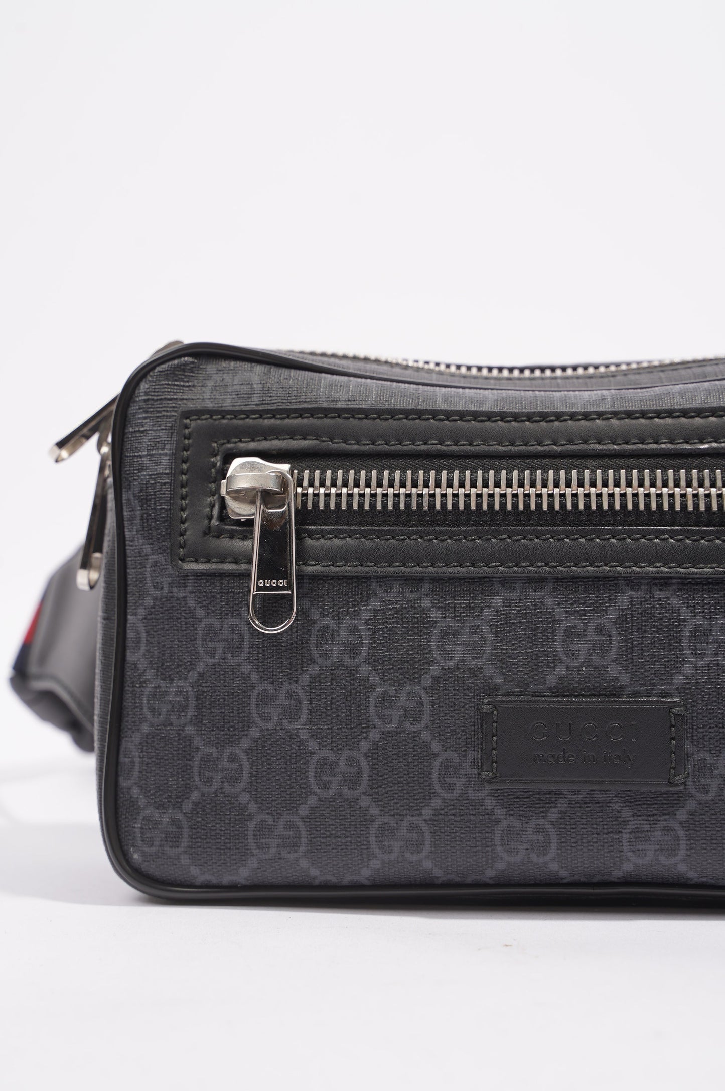 Gucci Mens Soft Zip Belt Bag Black Canvas Small