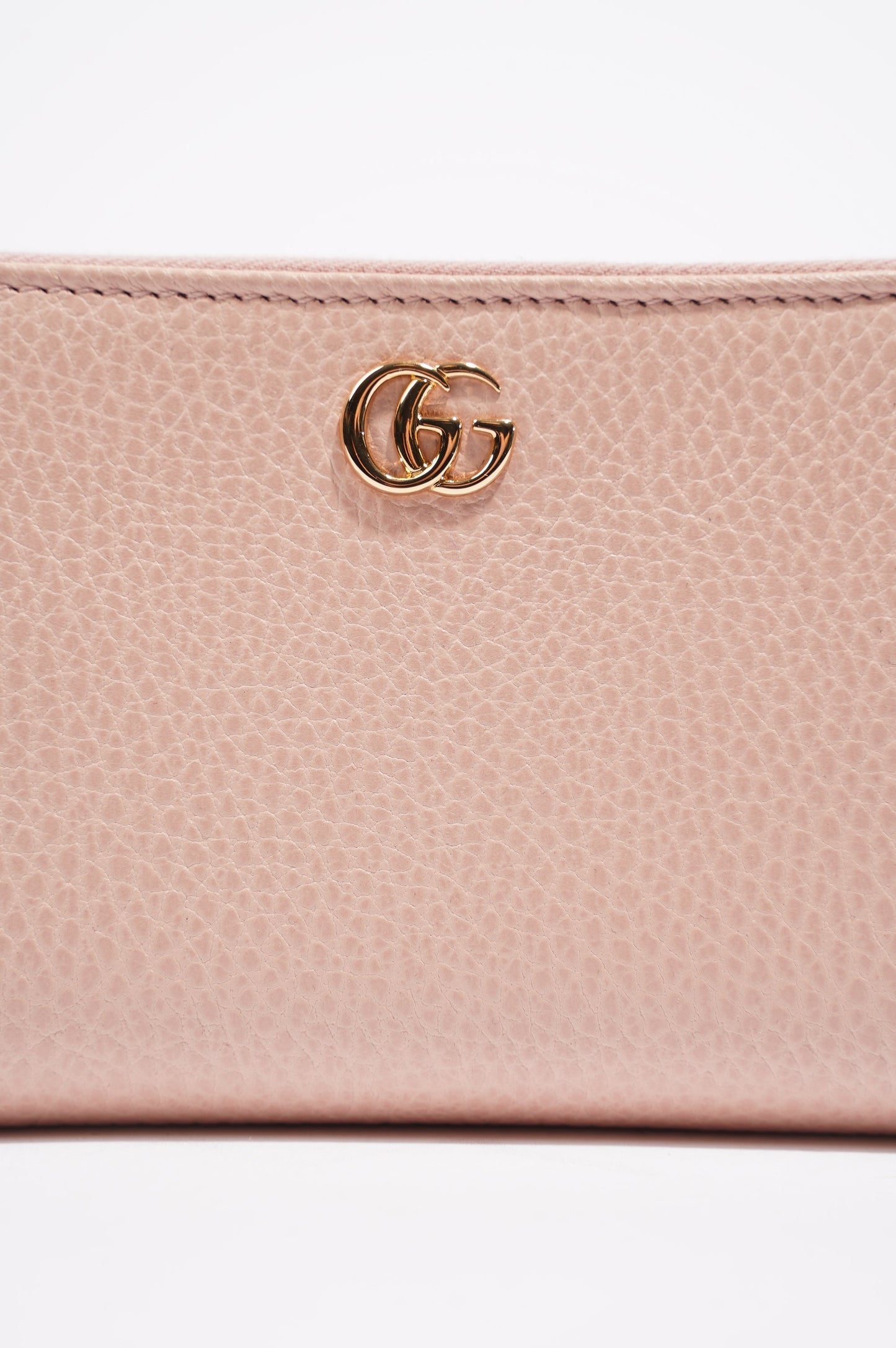 Gucci Womens Marmont Zip Around Wallet Nude