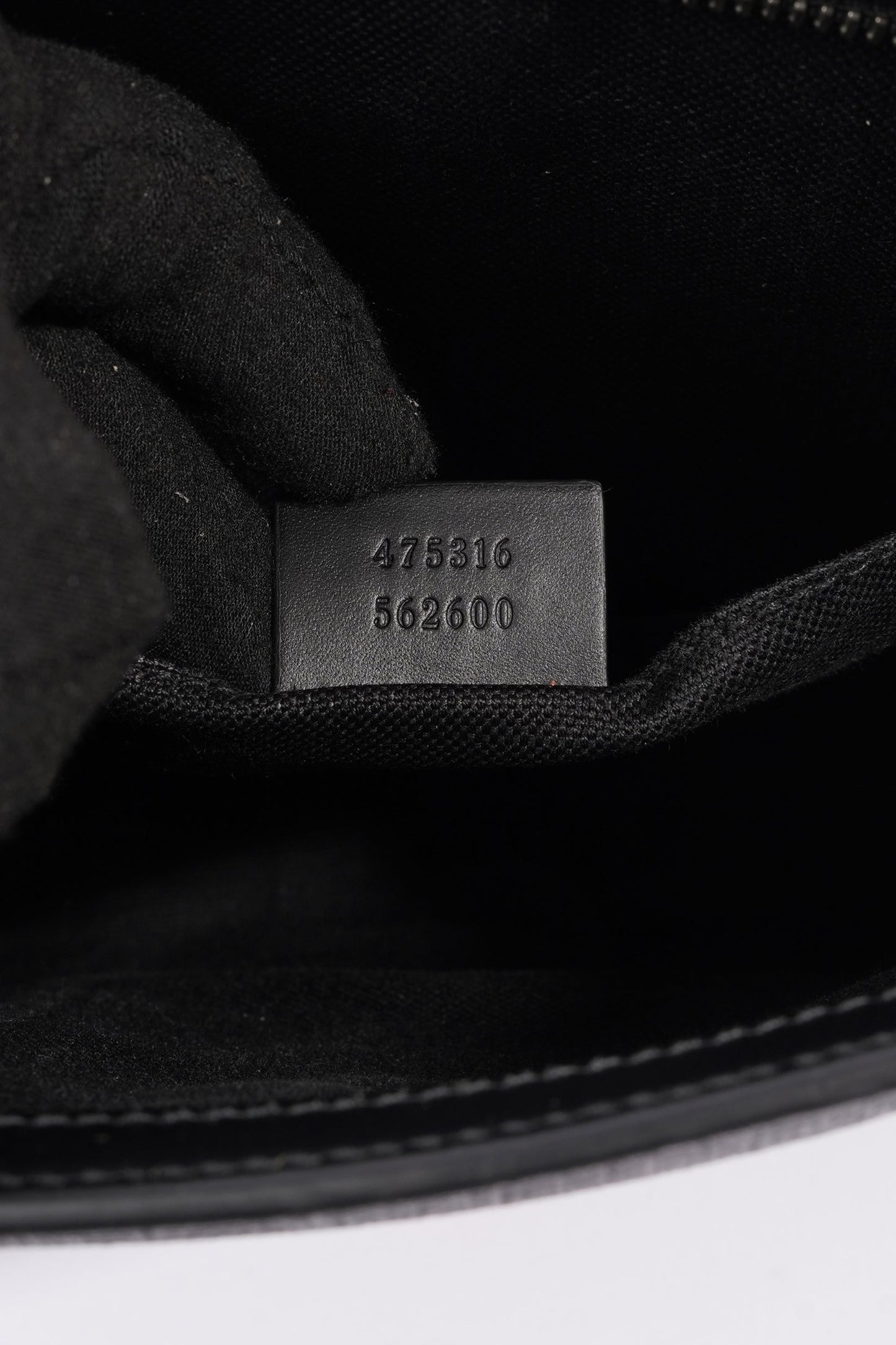 Gucci GG Supreme Pouch Black Canvas One Size