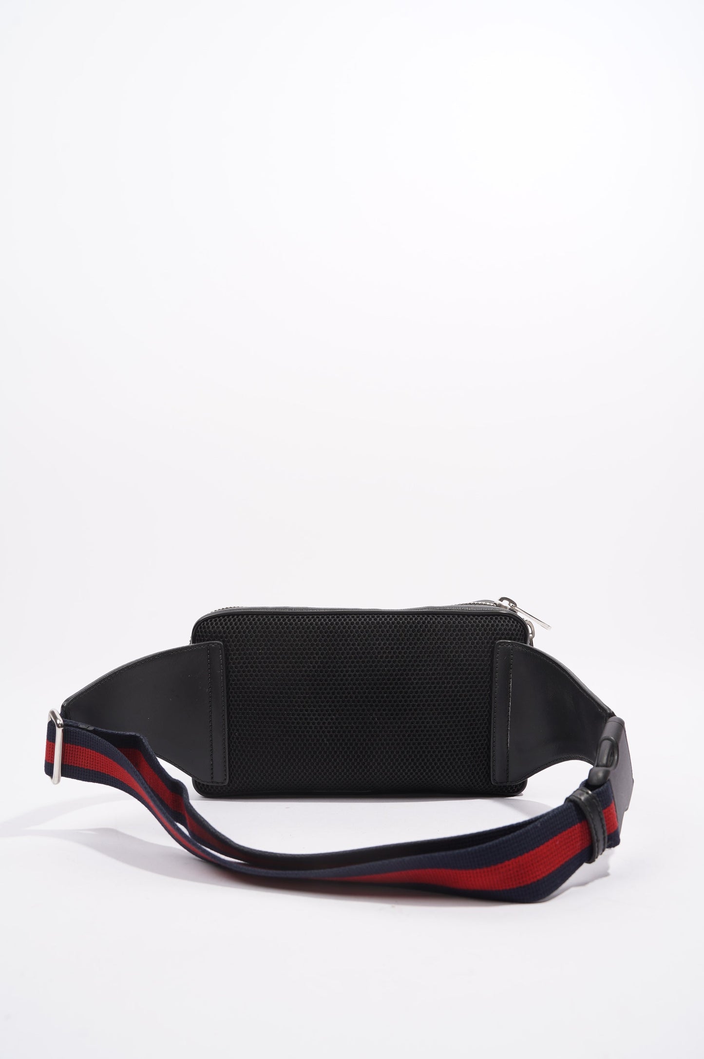 Gucci Mens Soft Zip Belt Bag Black Canvas Small