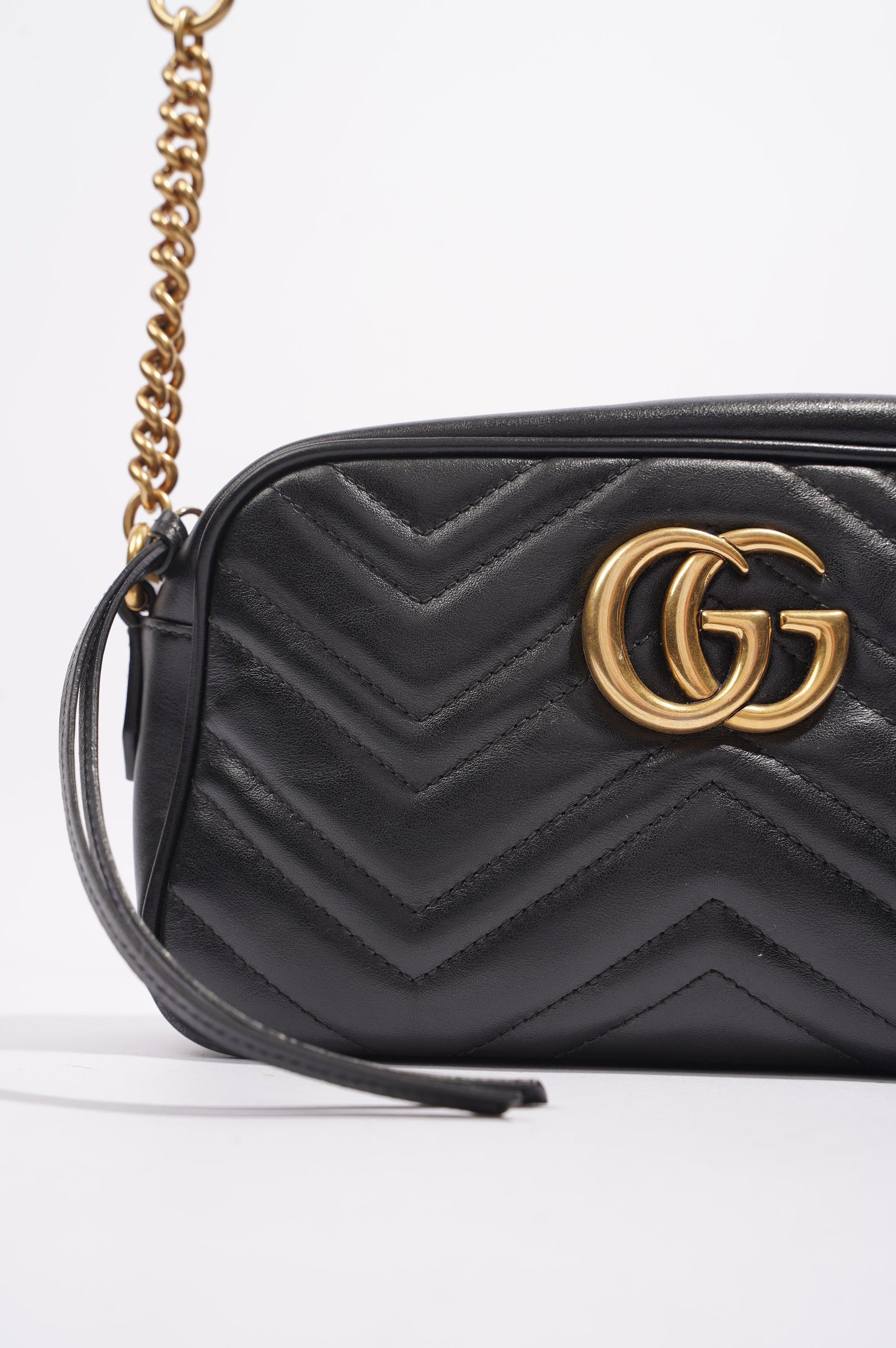 Gucci Womens GG Marmont Bag Black Leather Small