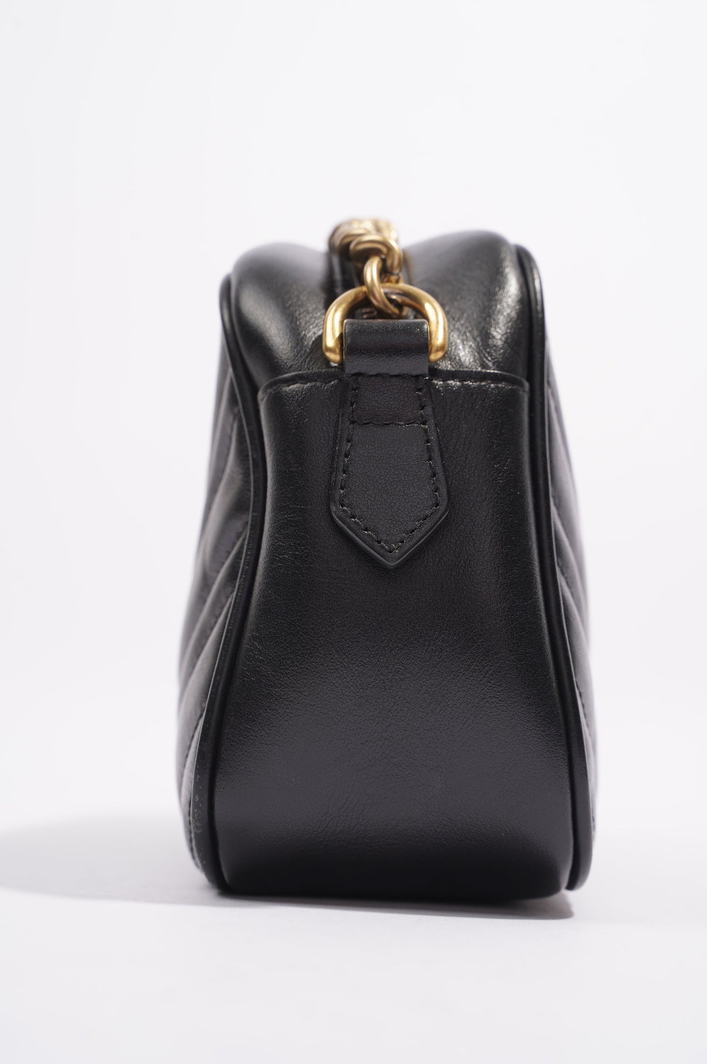 Gucci Womens GG Marmont Bag Black Leather Small