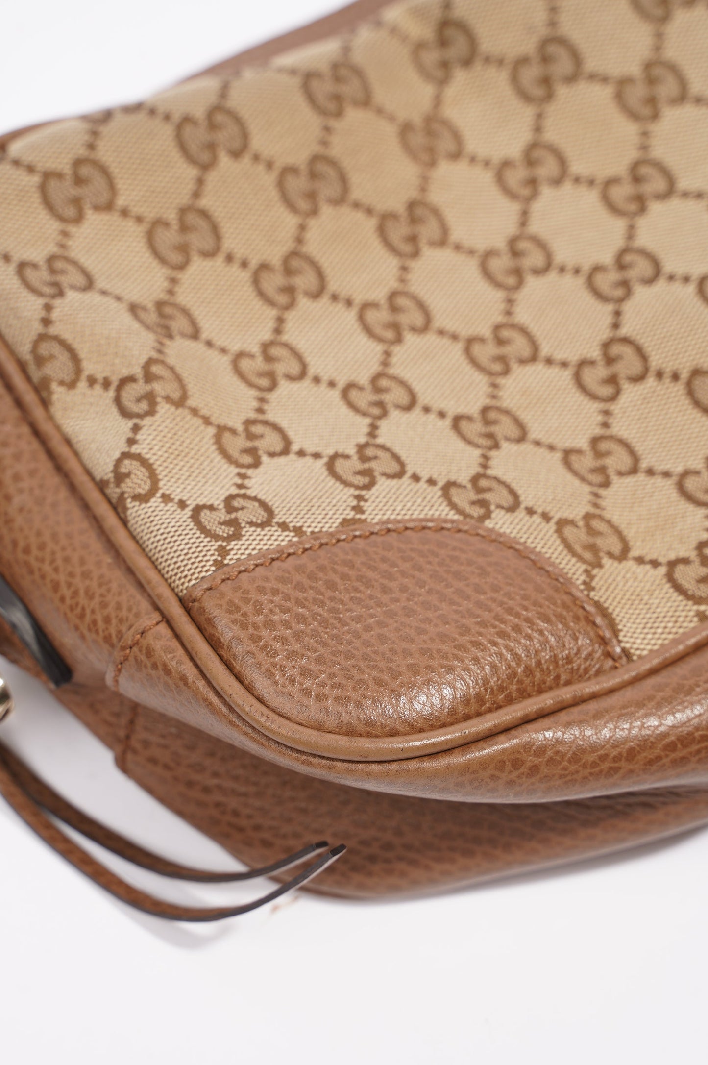 Gucci Womens Bree Messenger Bag Beige / Brown Canvas / Leather