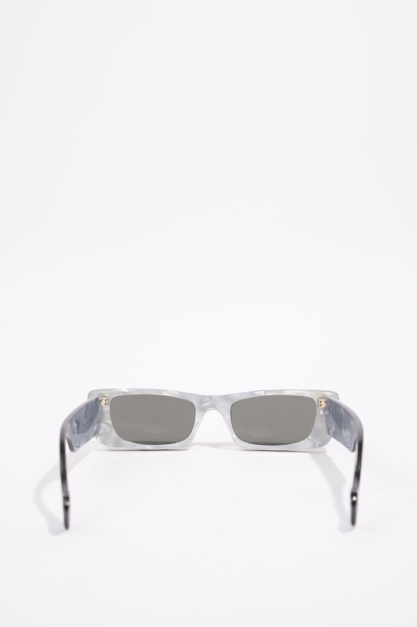 Gucci Womens GG0516S Sunglasses Black / Gold 145