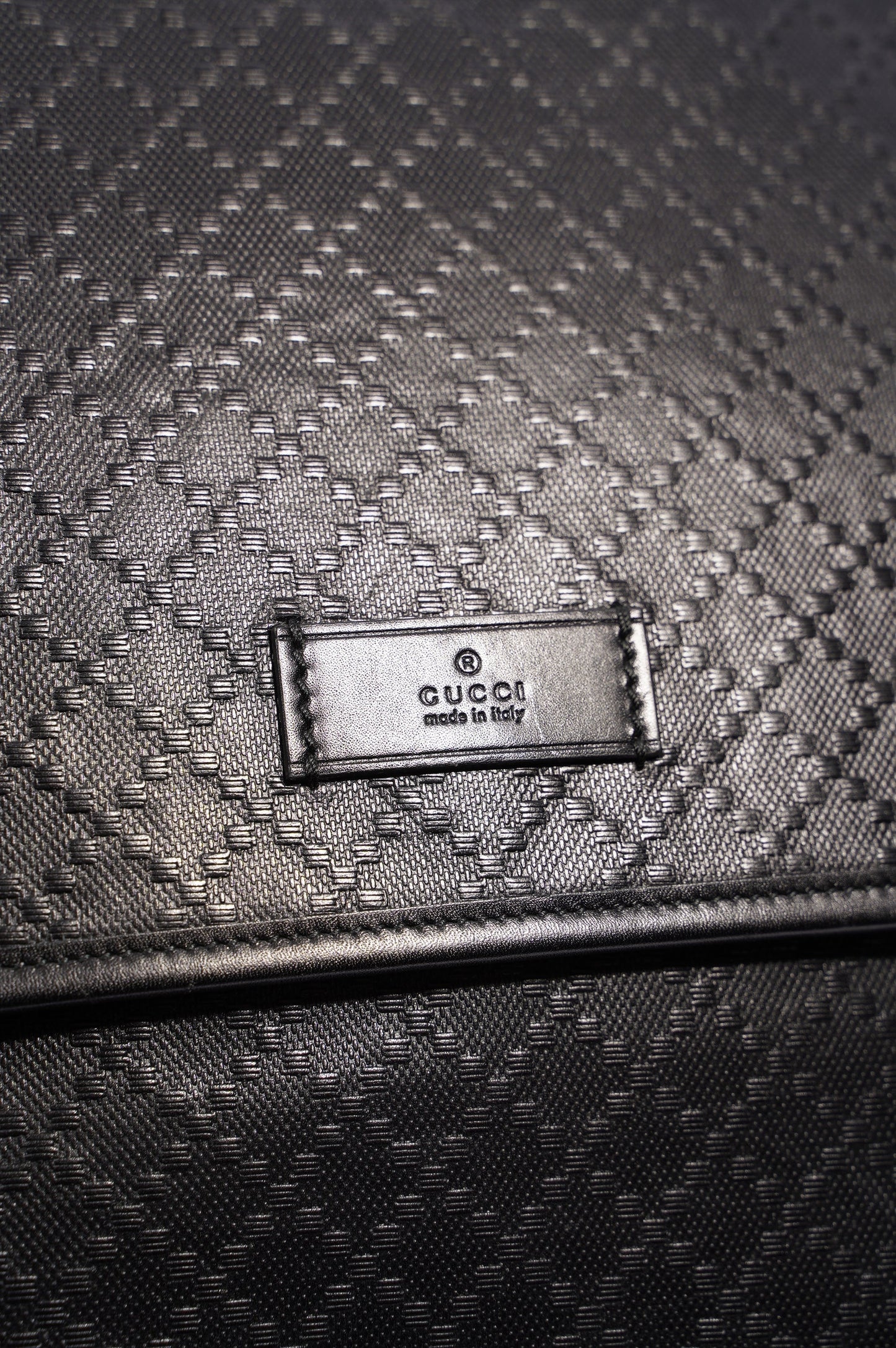 Gucci Mens Shima Messenger Bag Black