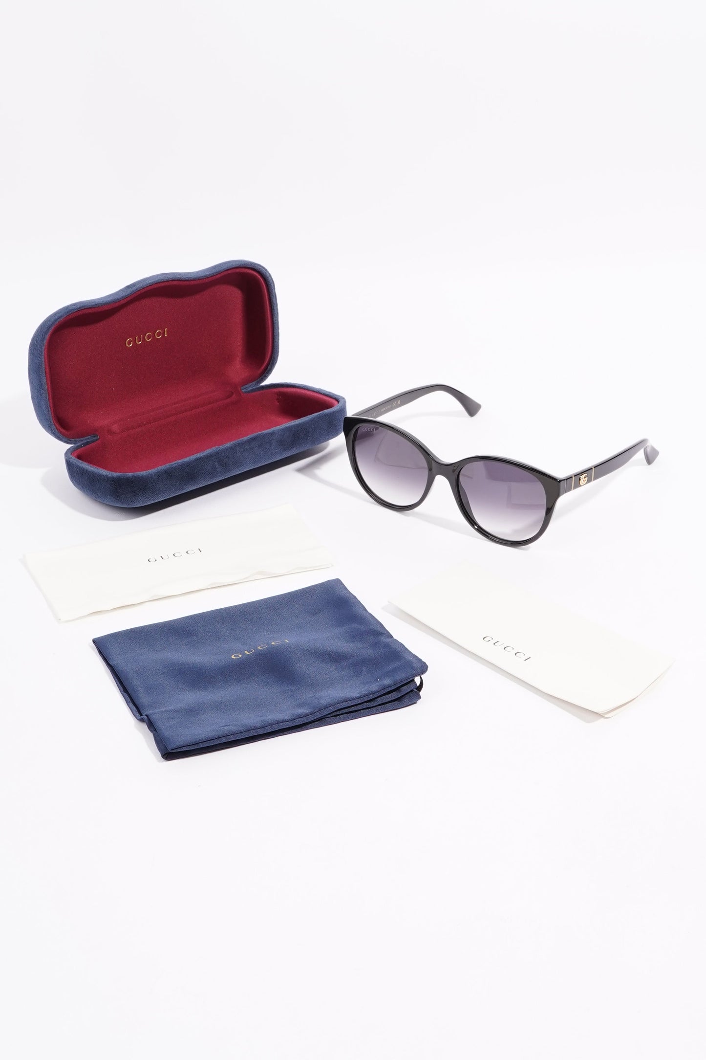 Gucci Womens Round Cat Eye Sunglasses Black Acetate 145