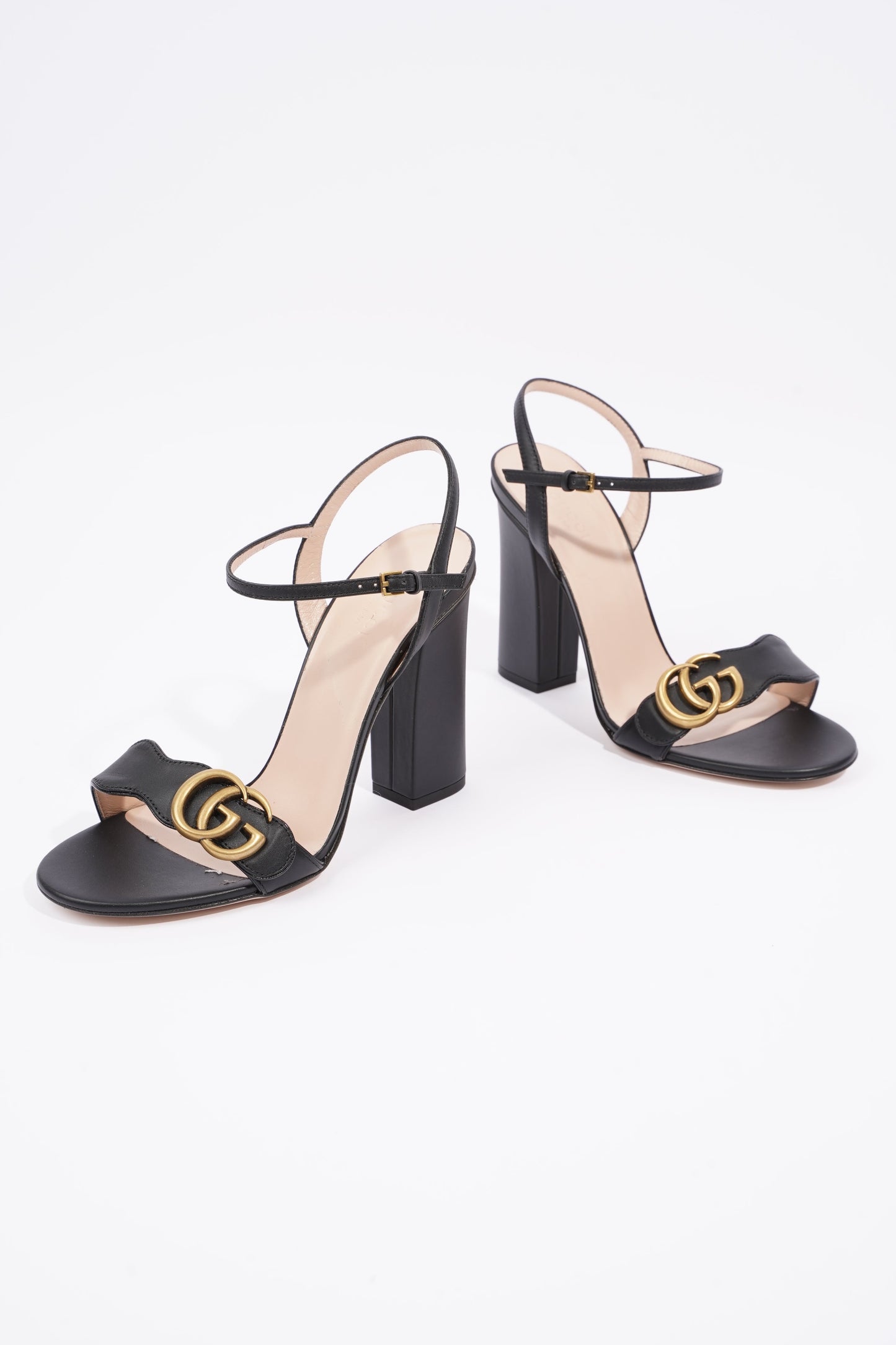 Gucci Womens Marmont Sandal Black / Gold EU 37 / UK 4