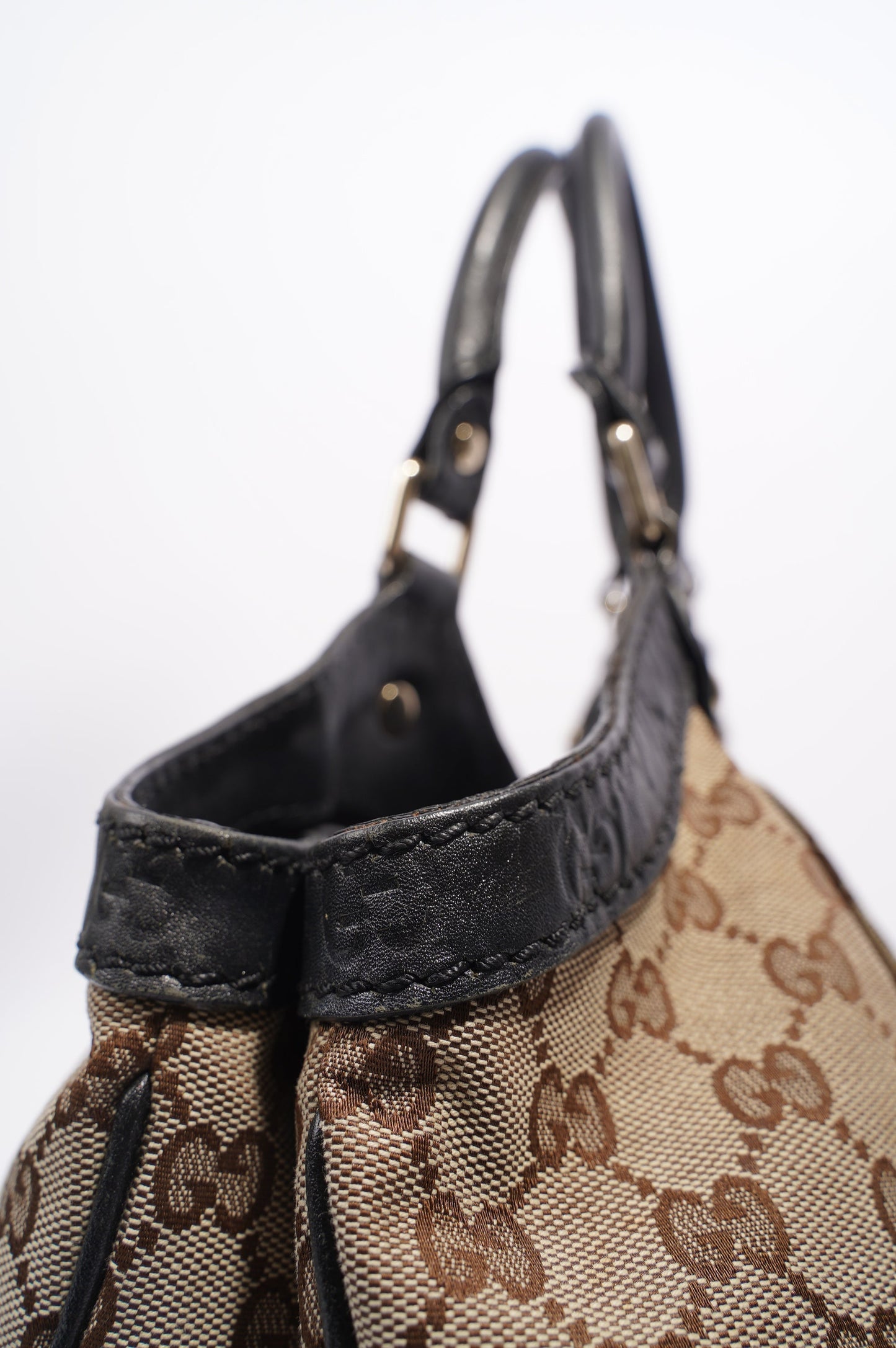 Gucci Sukey Tote Supreme