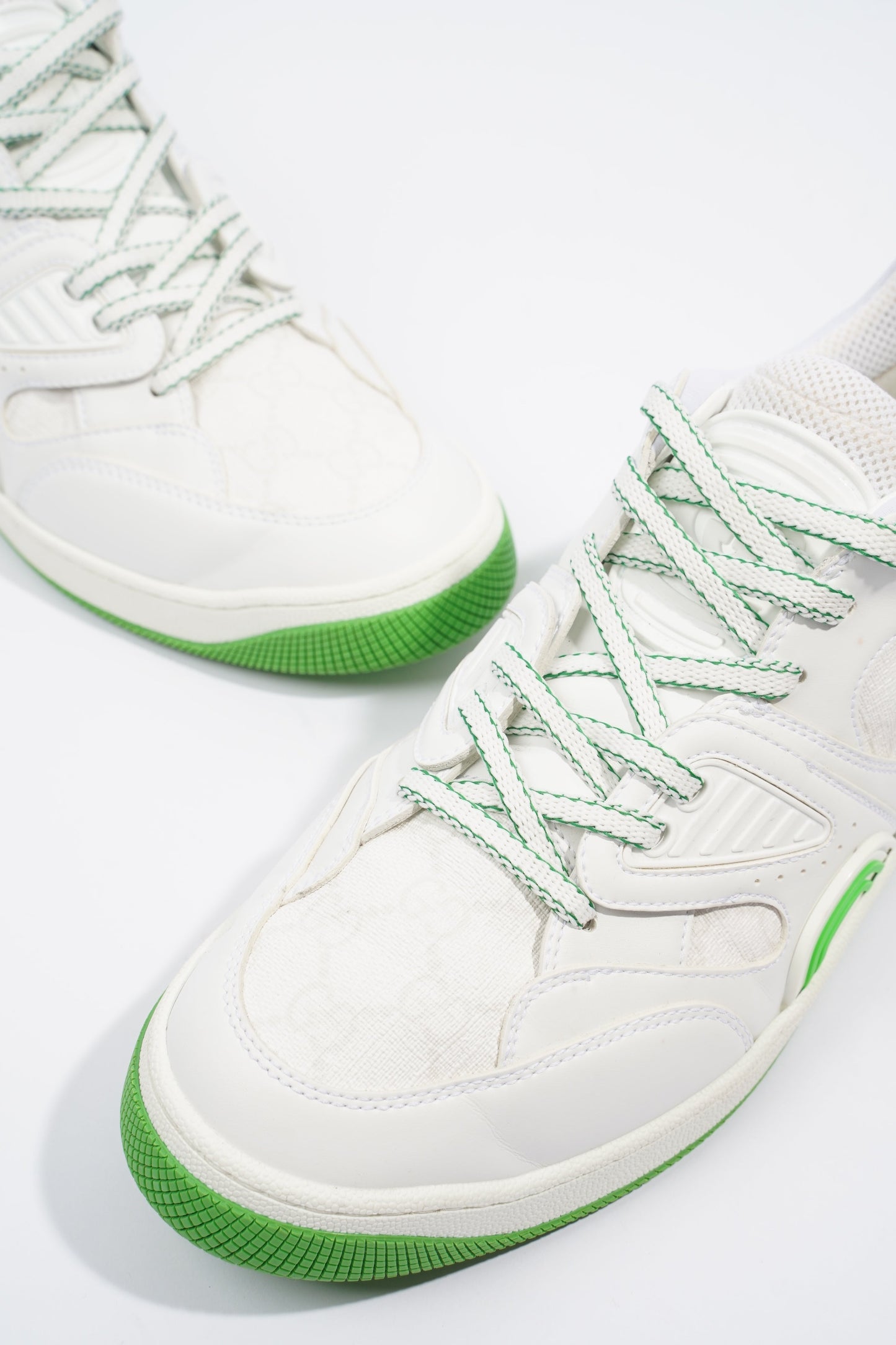 Gucci Basket Sneaker White / Green EU 43.5 / UK 9.5