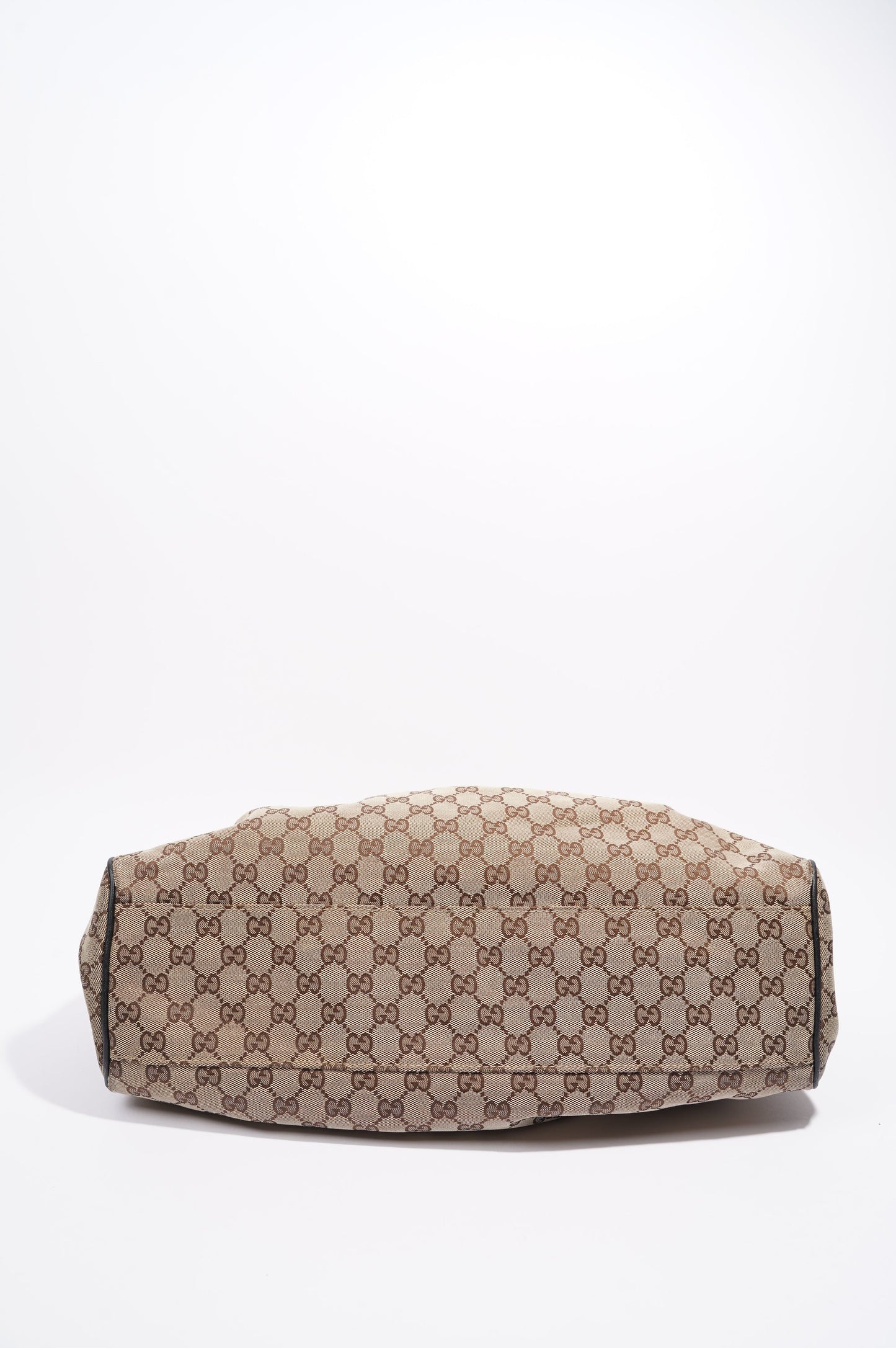 Gucci Sukey Tote Supreme