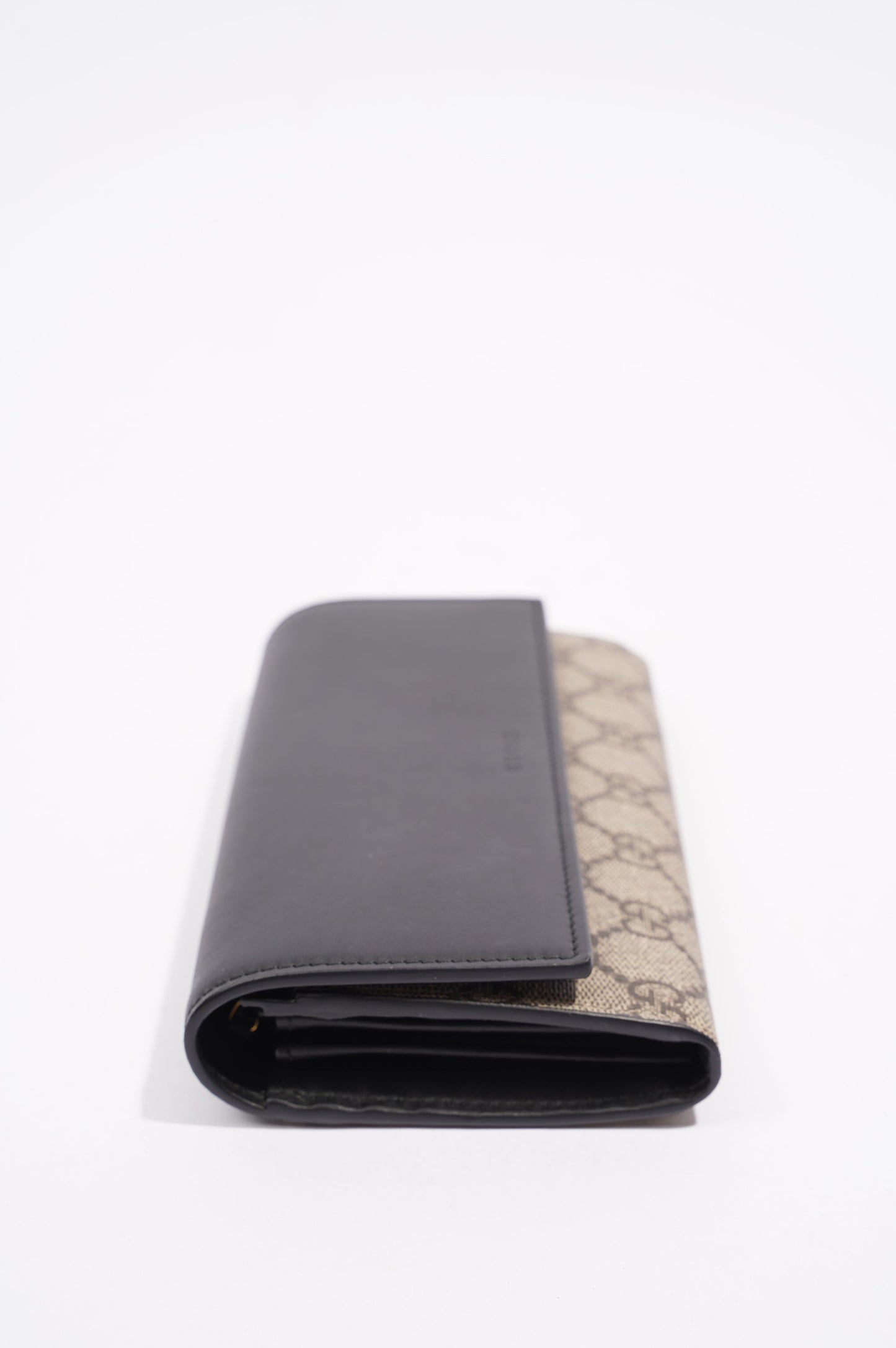 Gucci Womens Long Bi-Fold Wallet Supreme / Black
